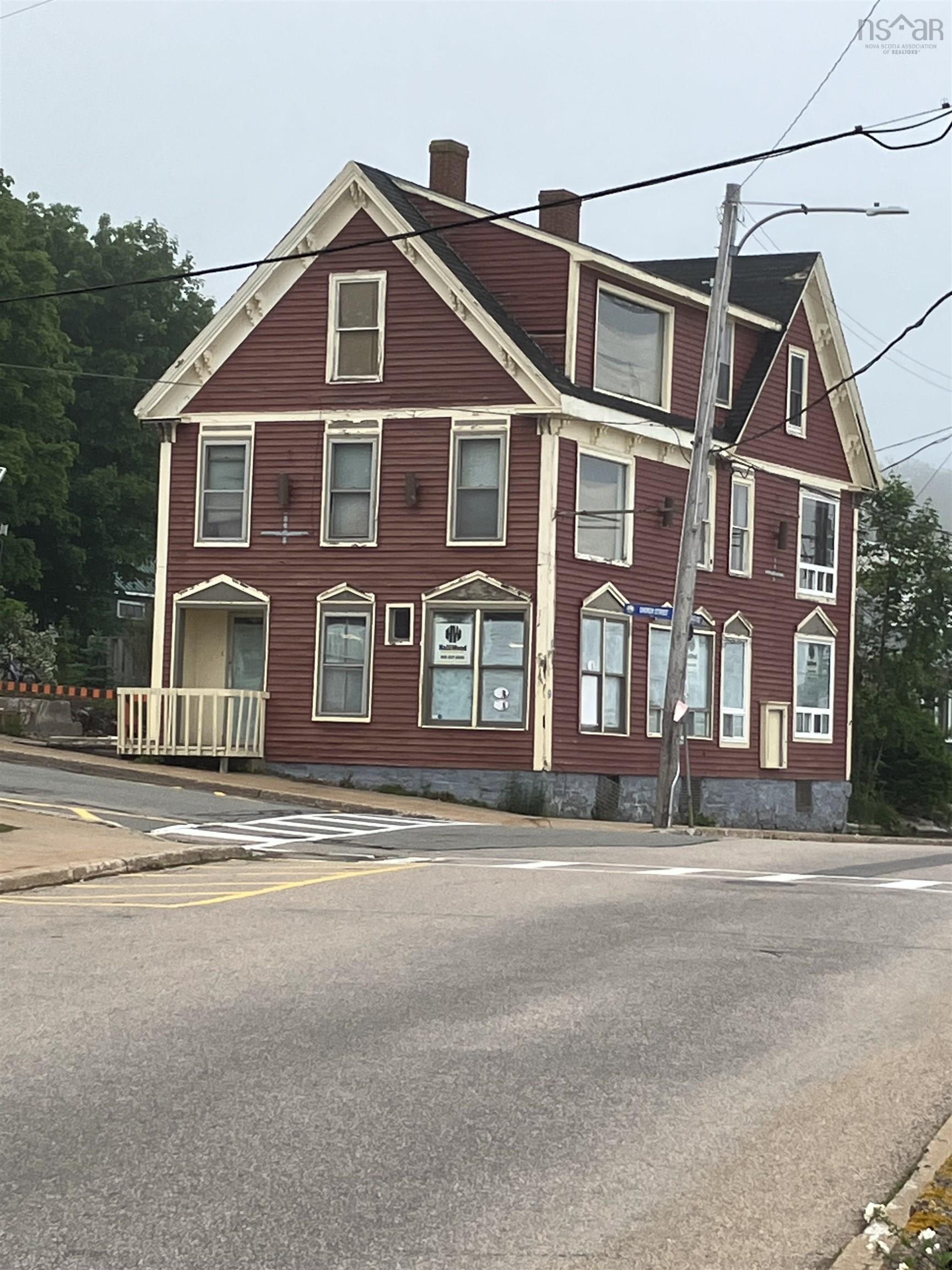 $248,888.00: 9 Water Street, Digby