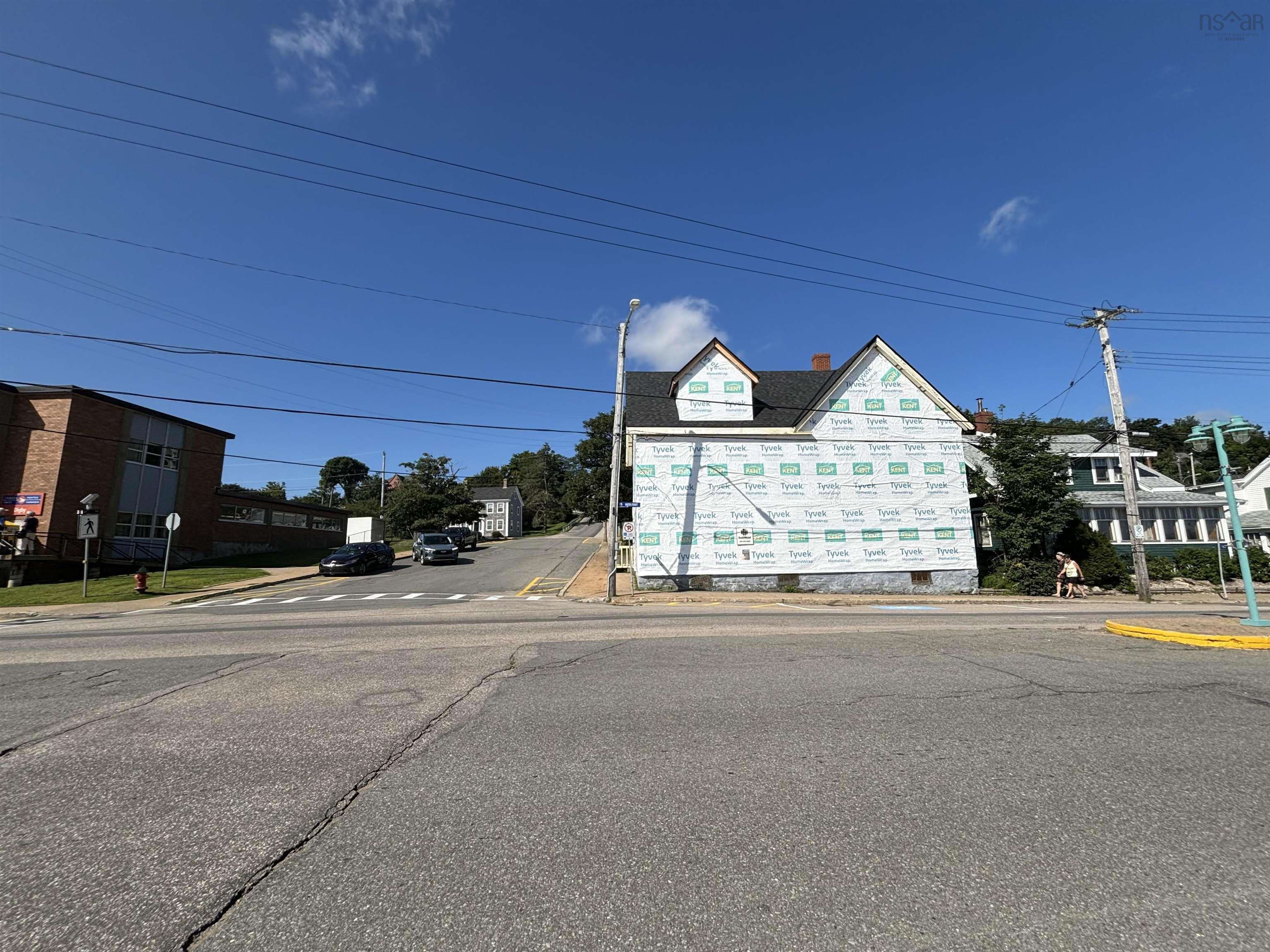 $248,888.00: 9 Water Street, Digby