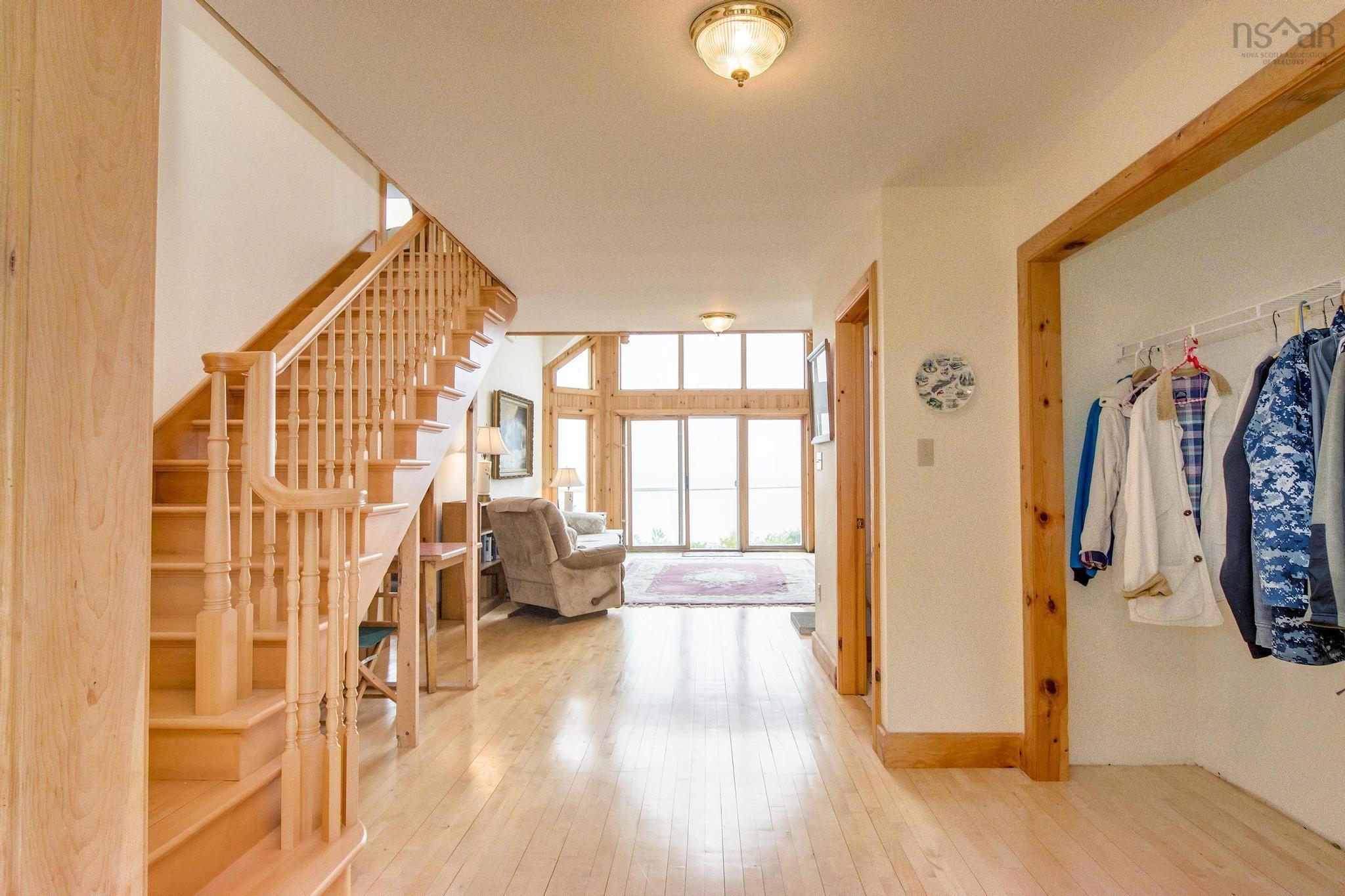 $774,900.00: 3470 Sandy Point Road, Jordan Bay