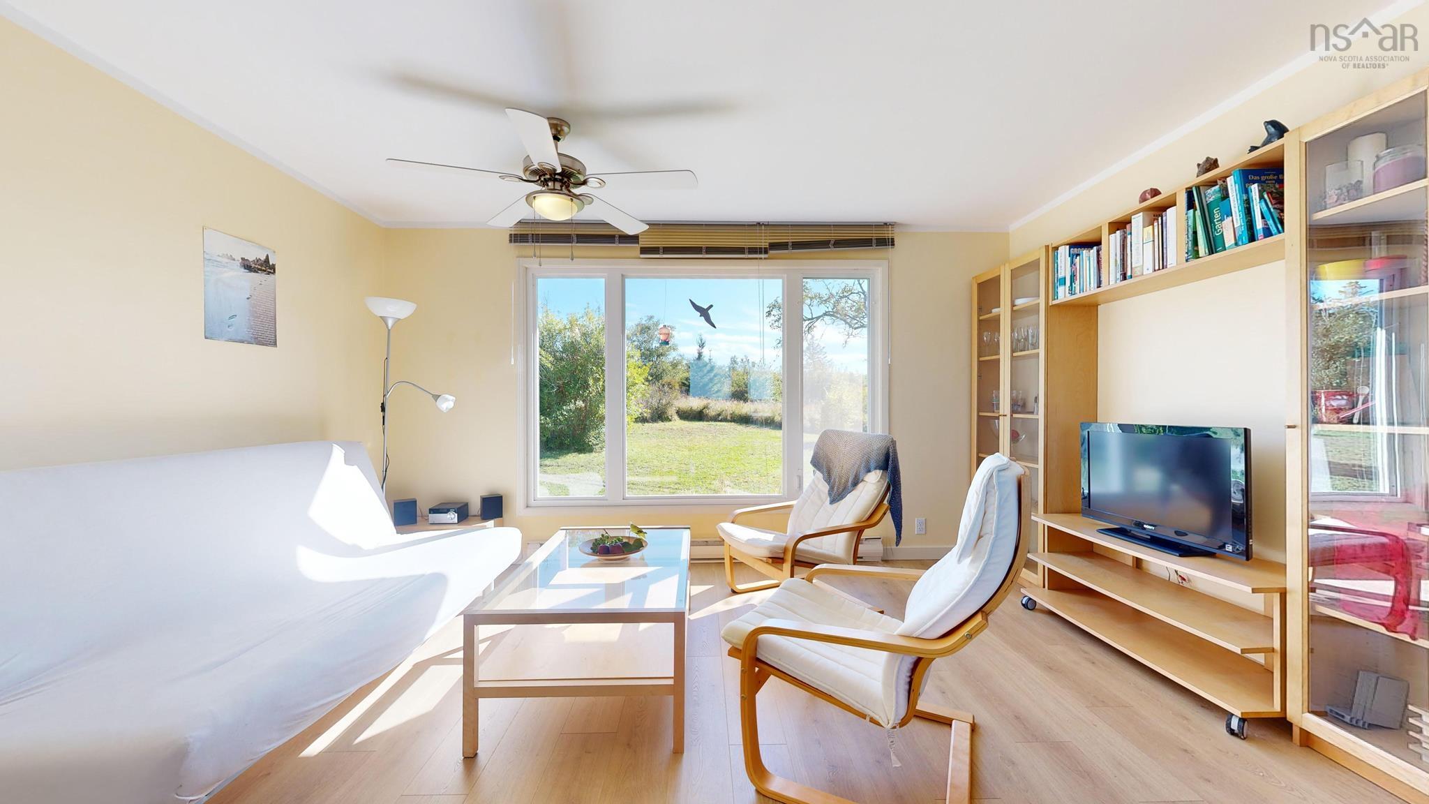 $529,000.00: 93 Sperry Road, West Green Harbour