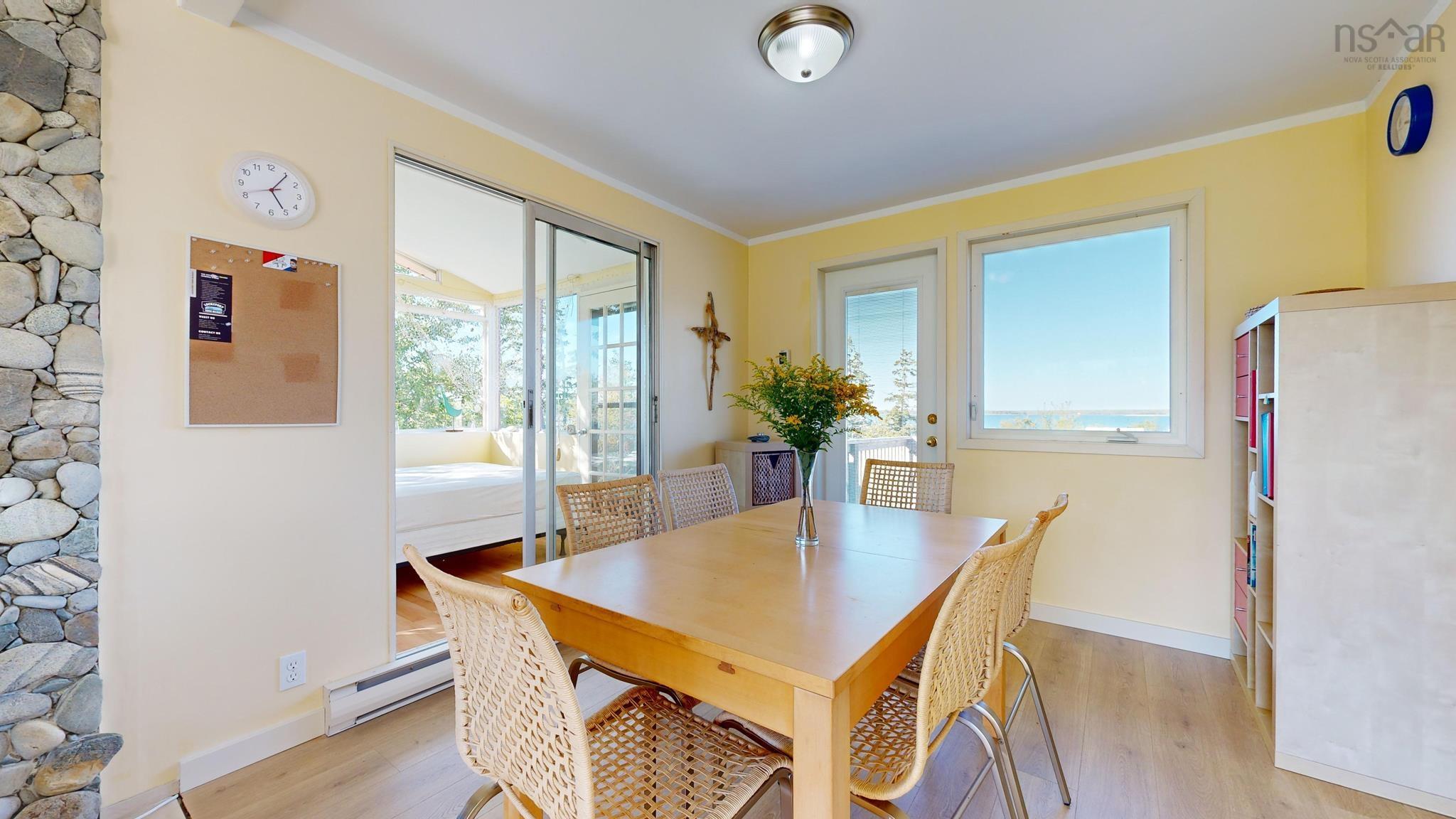 $529,000.00: 93 Sperry Road, West Green Harbour