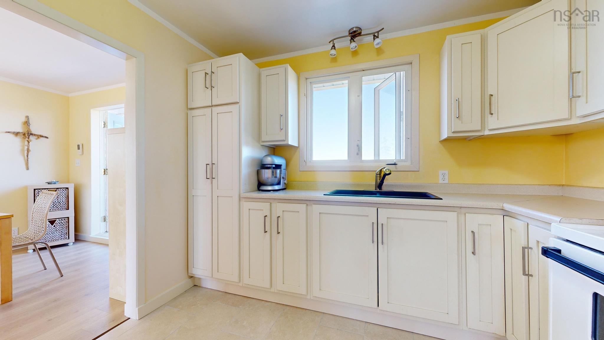 $529,000.00: 93 Sperry Road, West Green Harbour