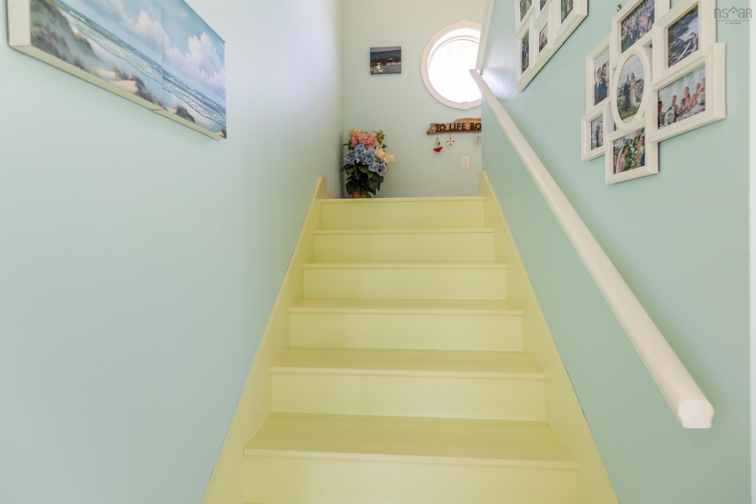 2359 Main Shore Road 