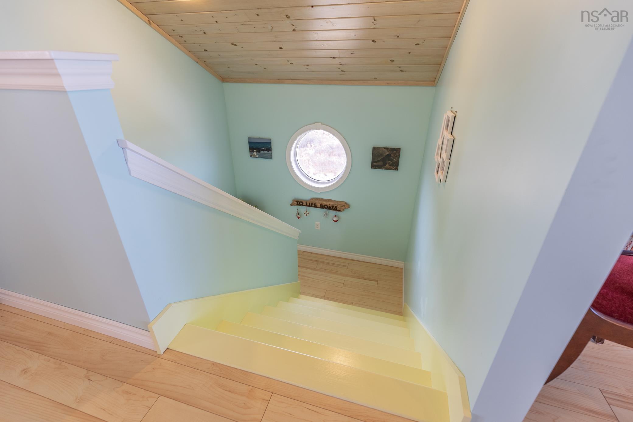 2359 Main Shore Road 