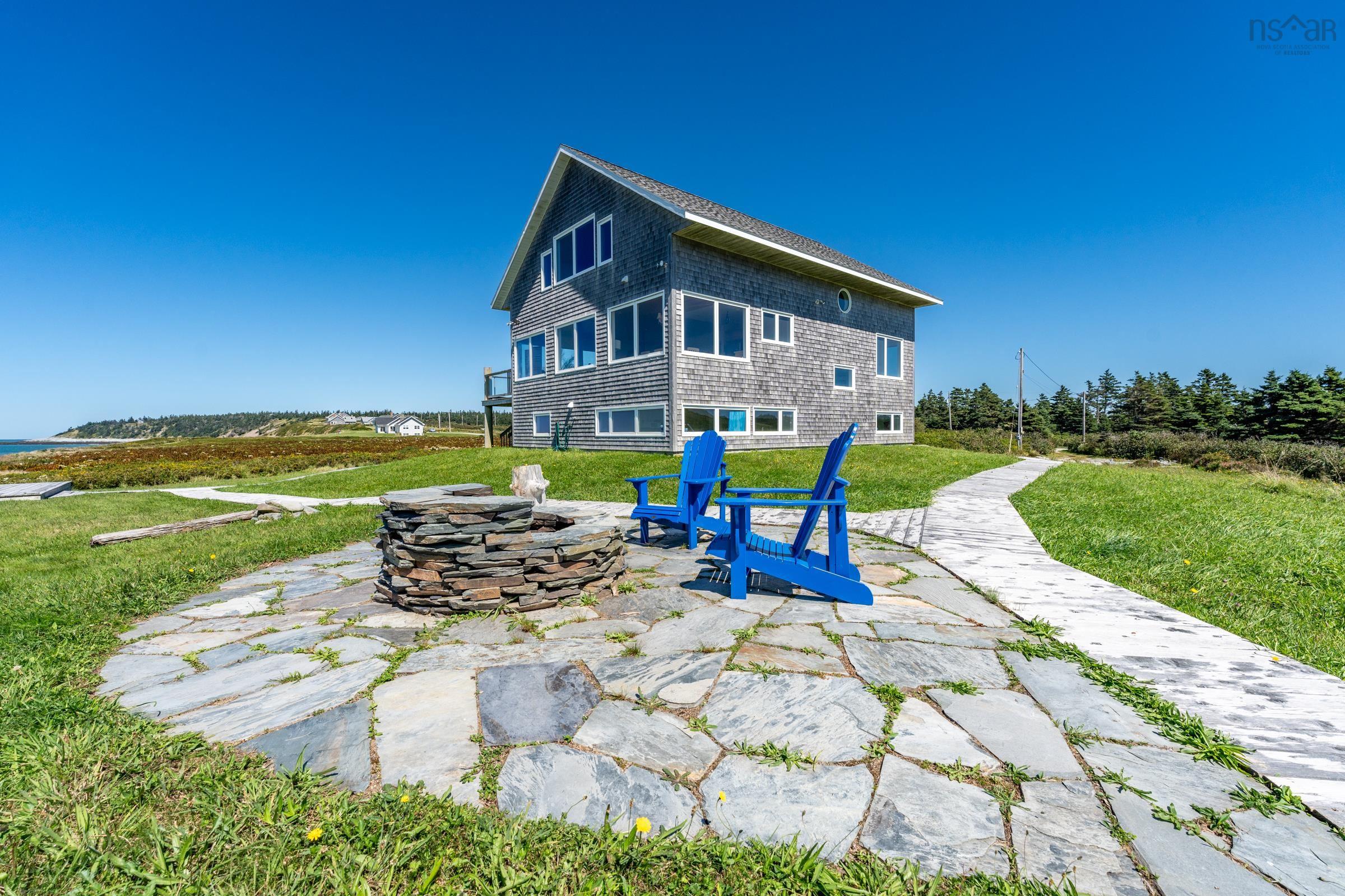 2359 Main Shore Road 