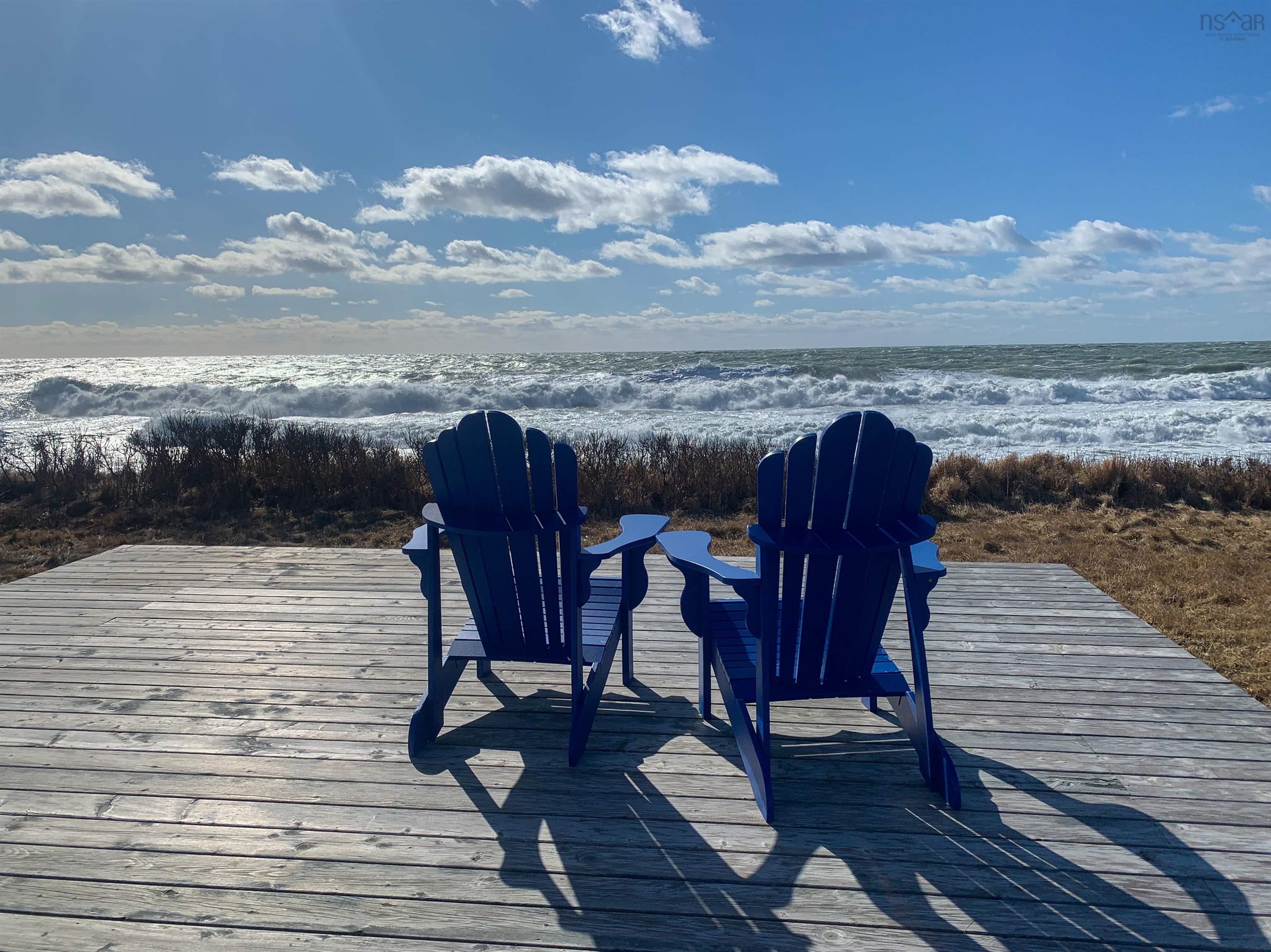 2359 Main Shore Road 