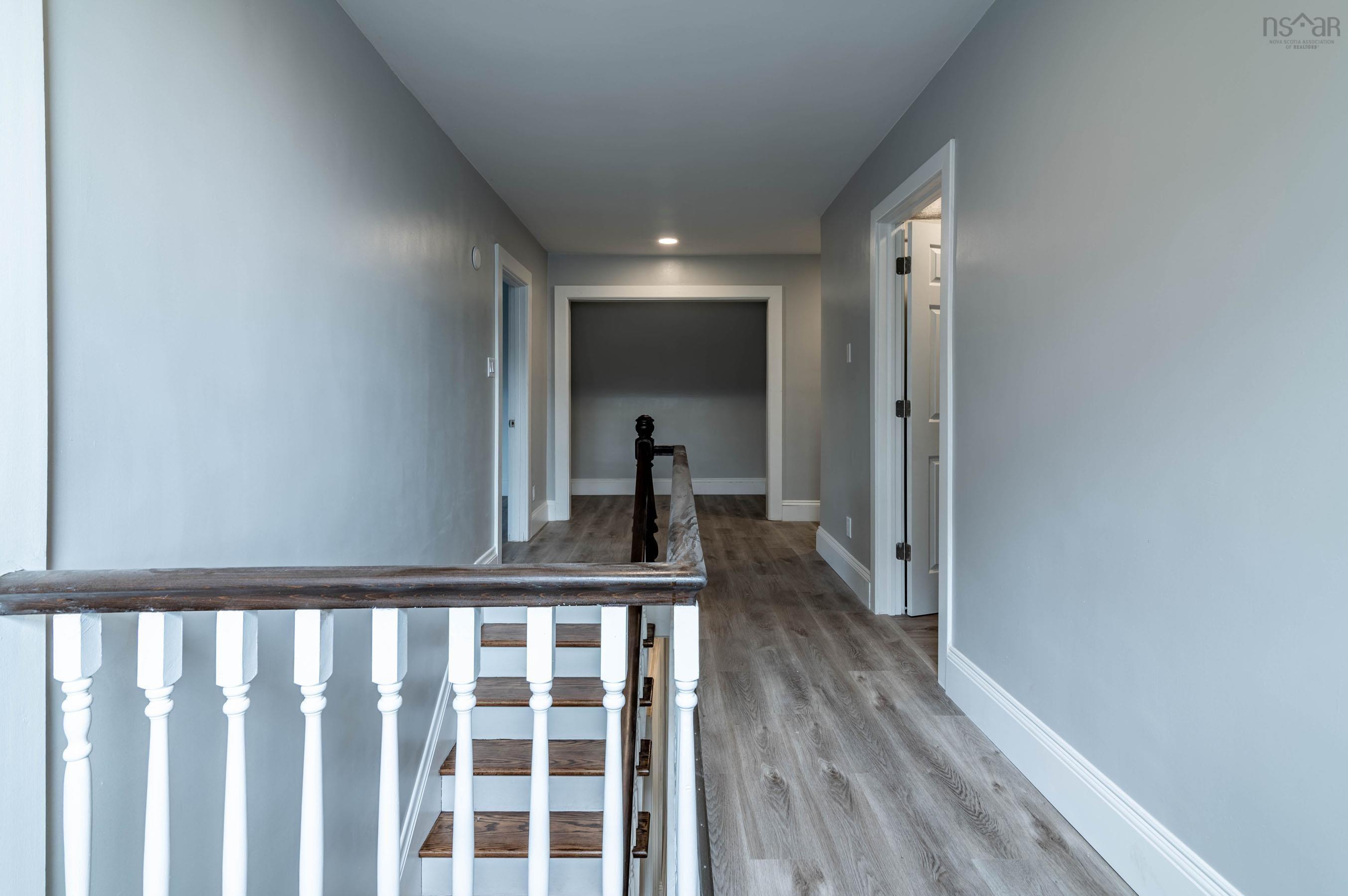 $499,900.00: 199 Main Street, Middleton