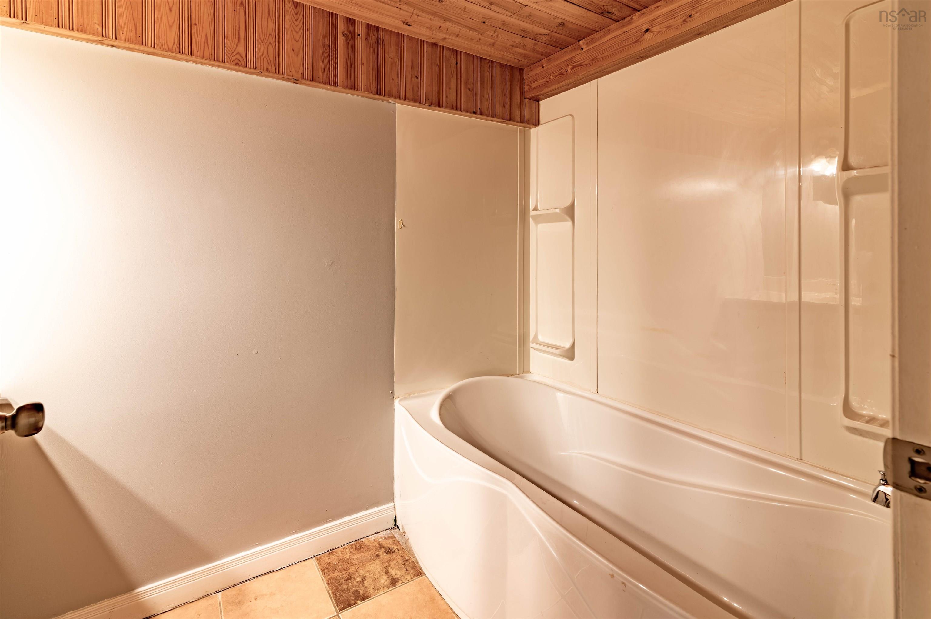 $499,900.00: 199 Main Street, Middleton