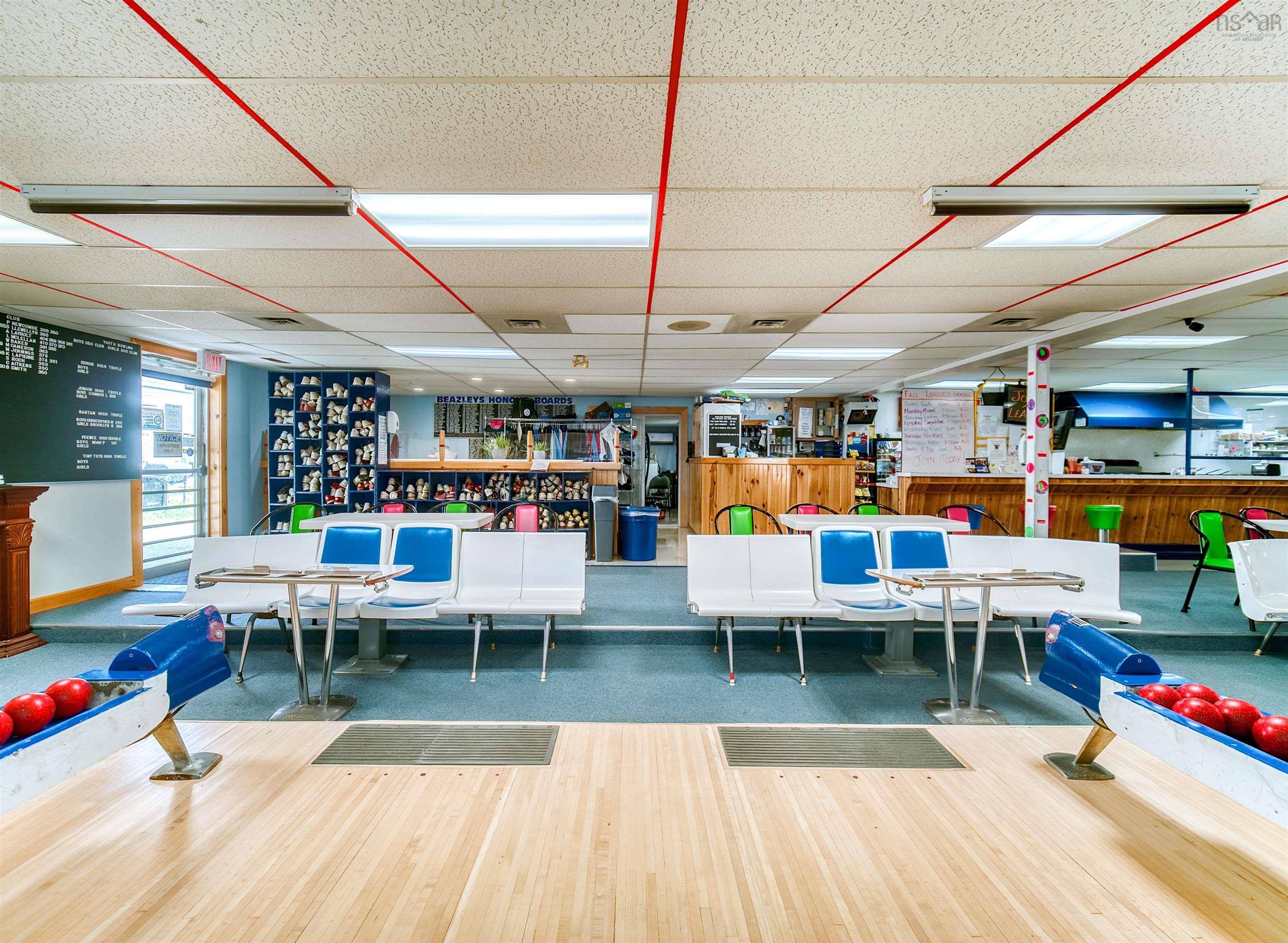 $879,900.00: 11 Strike Lane, Smith Settlement