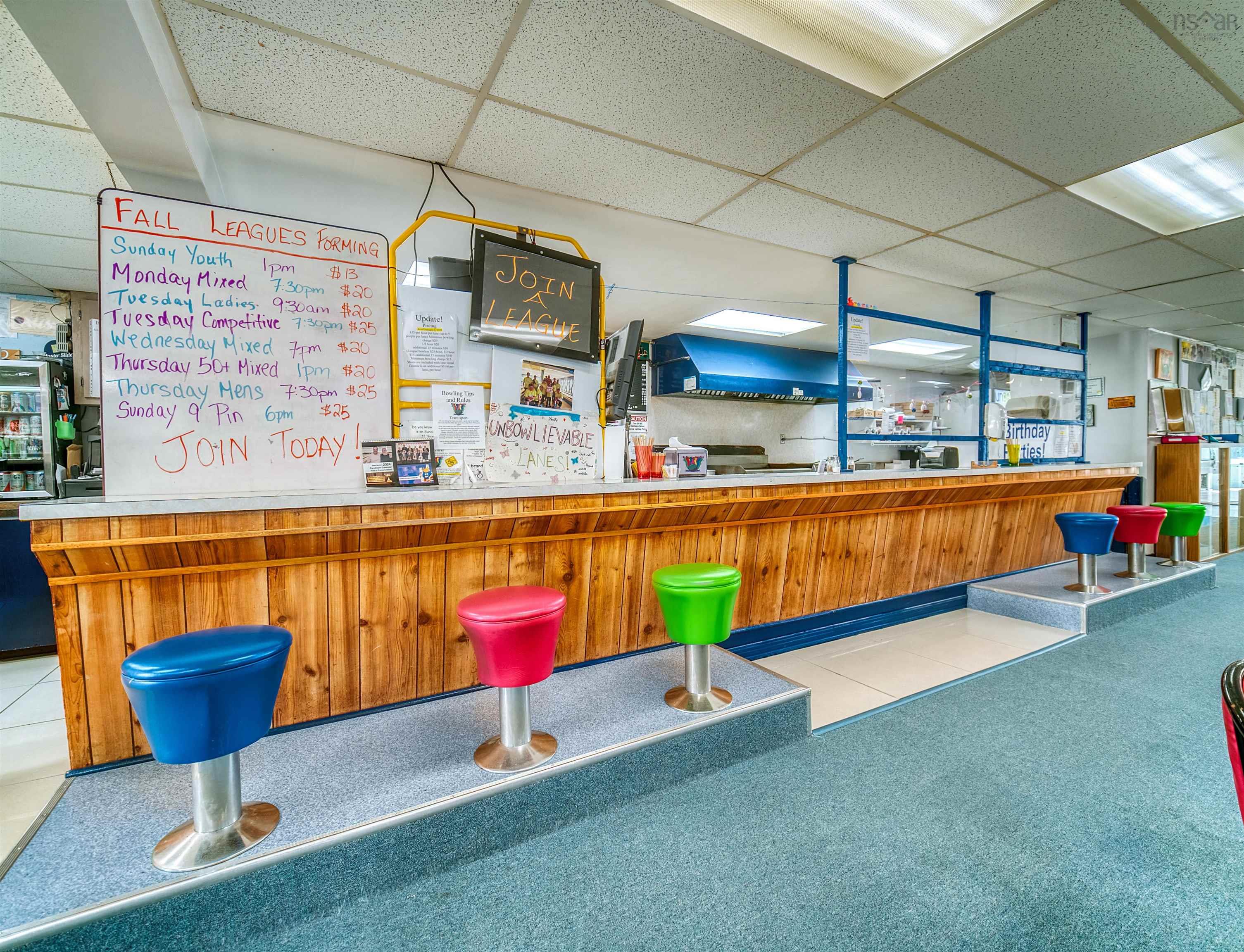 $879,900.00: 11 Strike Lane, Smith Settlement