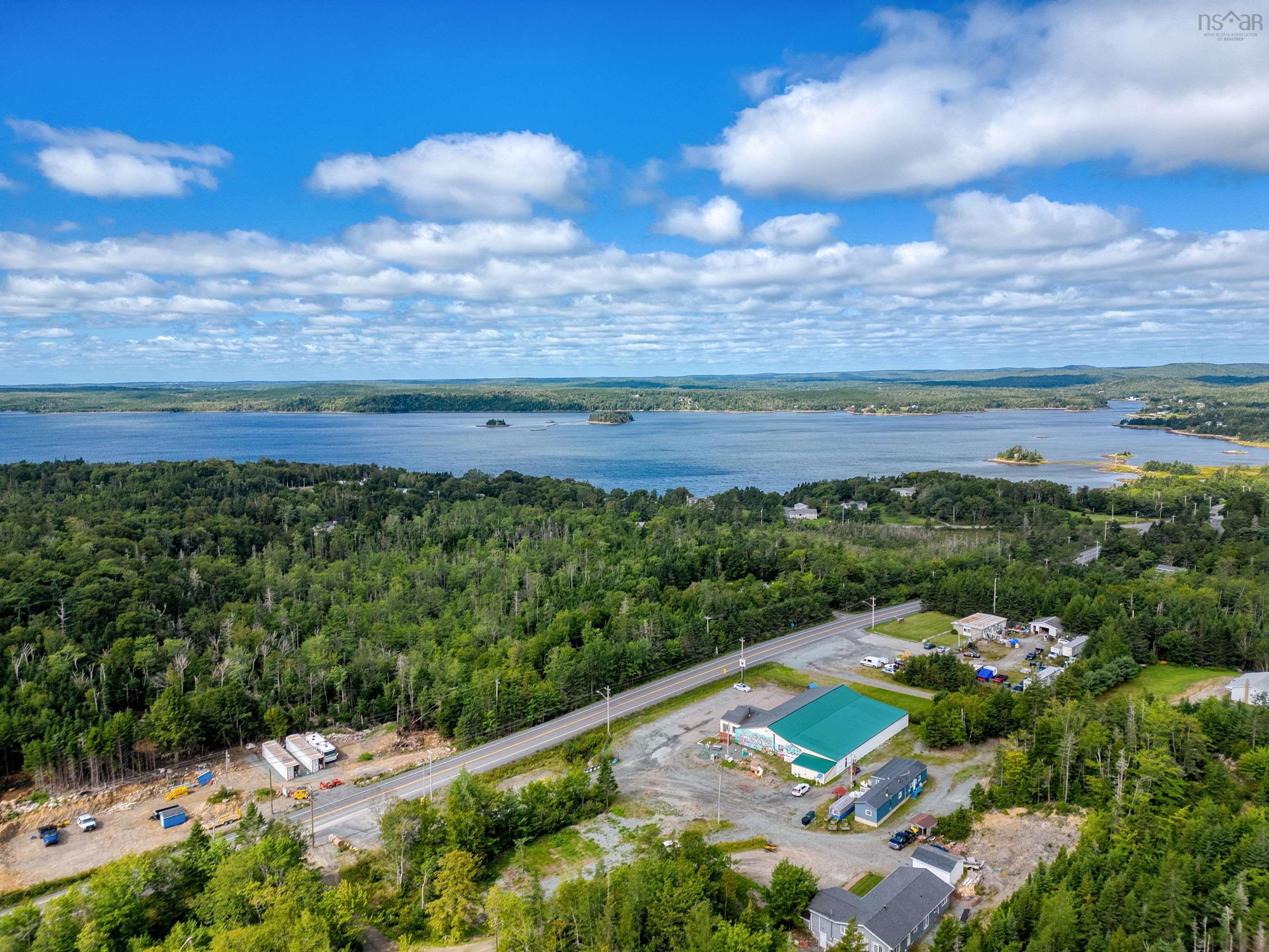 $879,900.00: 11 Strike Lane, Smith Settlement