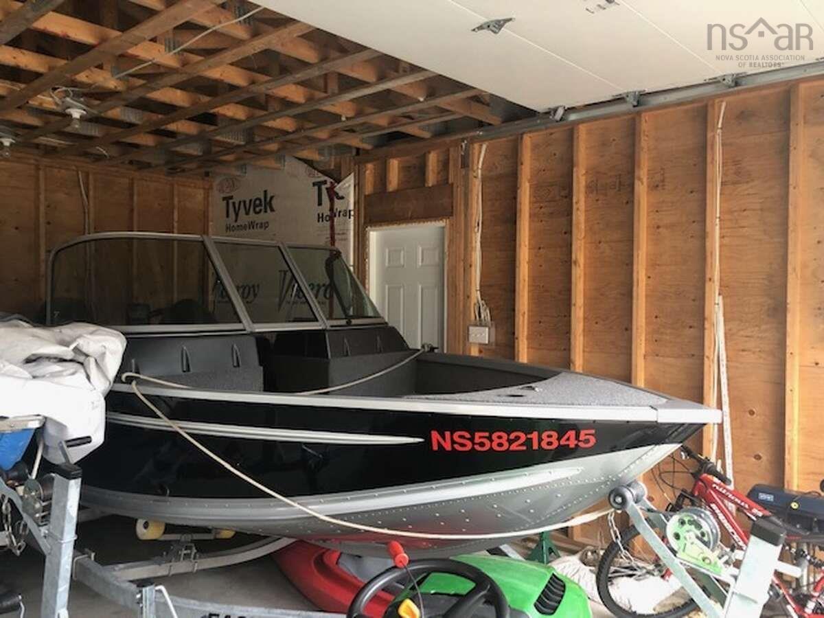 $680,000.00: 476 Maple Drive, Cape George