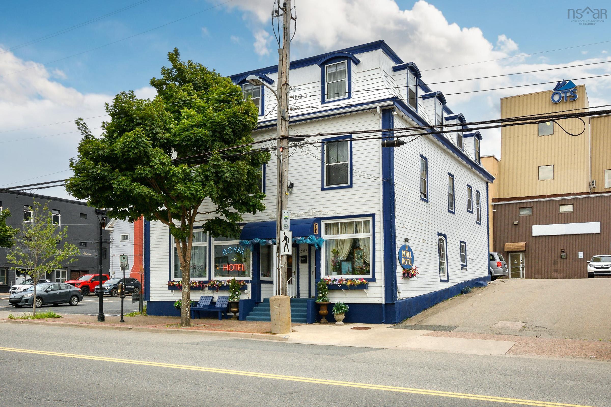 $825,000.00: 345 Esplanade Street, Sydney