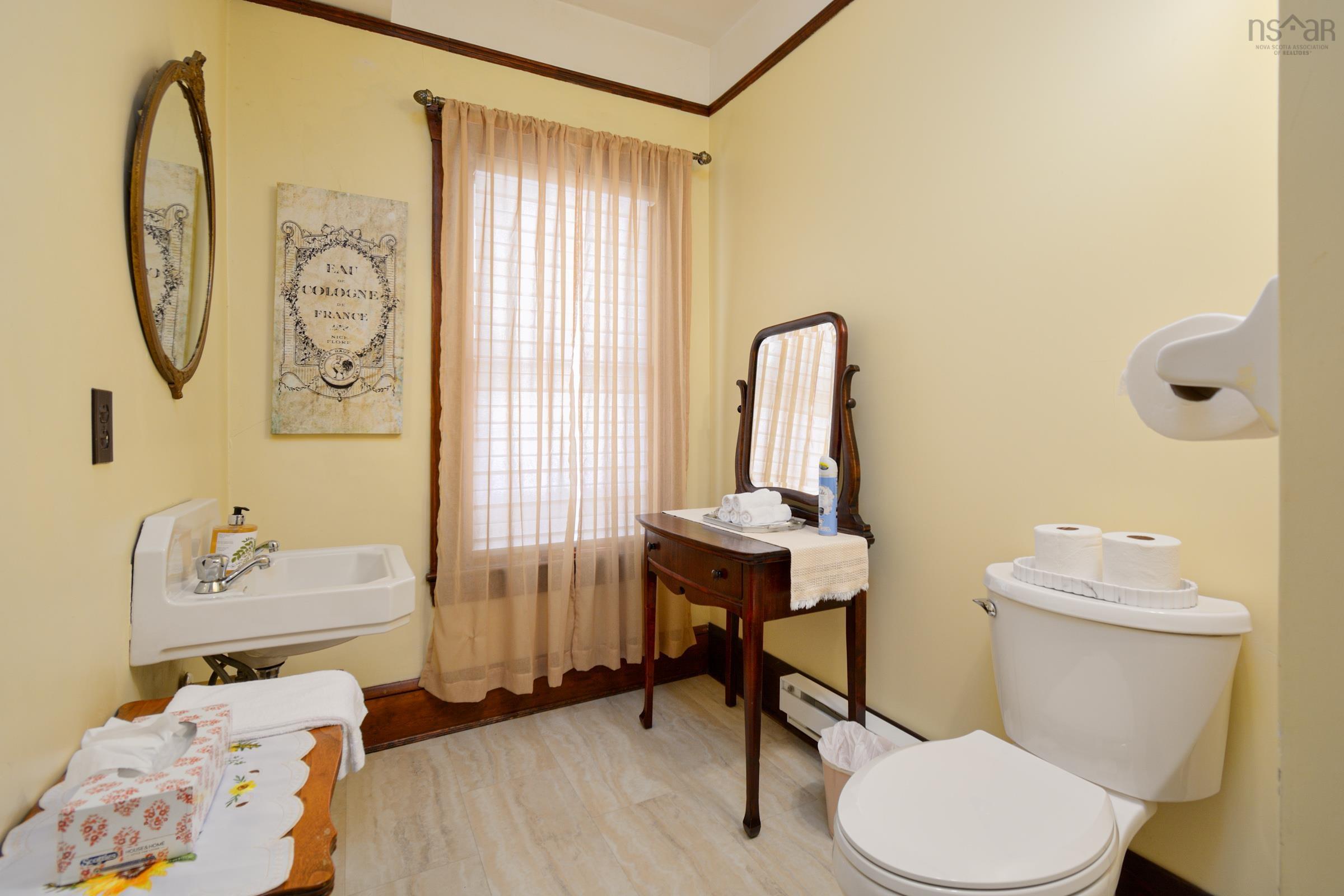 $825,000.00: 345 Esplanade Street, Sydney