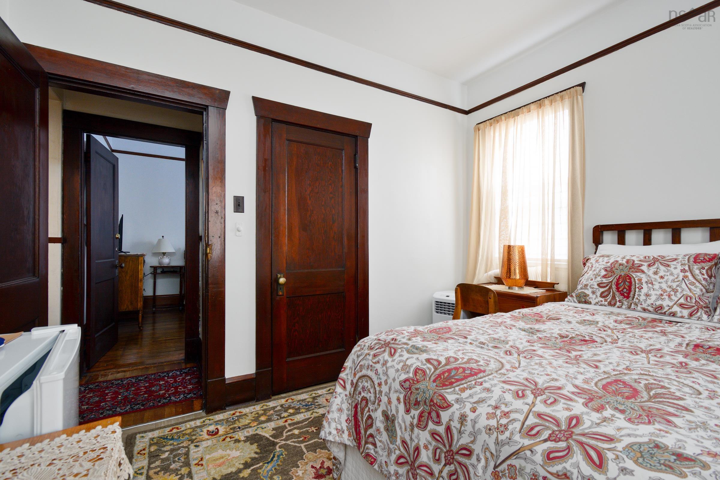 $825,000.00: 345 Esplanade Street, Sydney