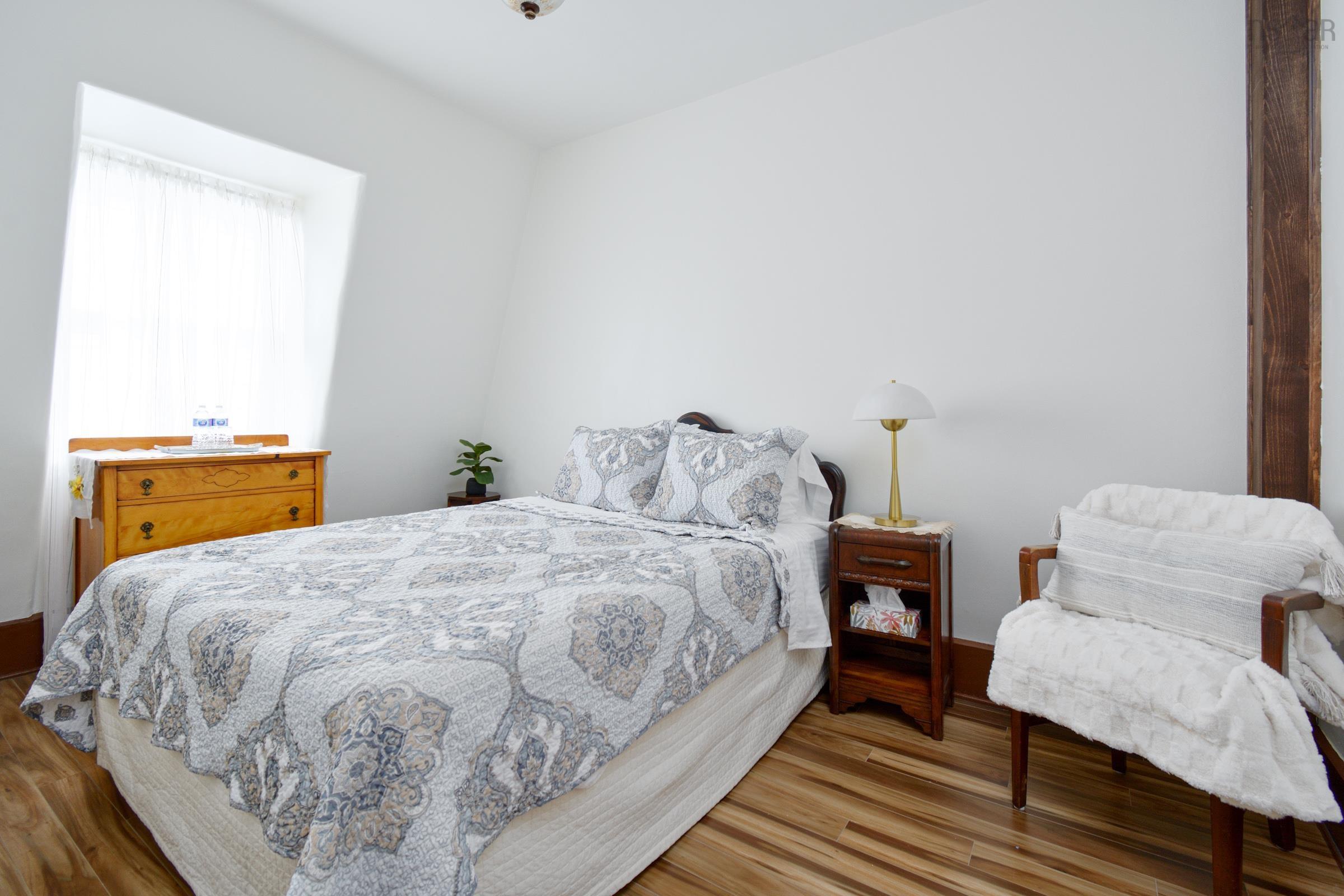 $825,000.00: 345 Esplanade Street, Sydney