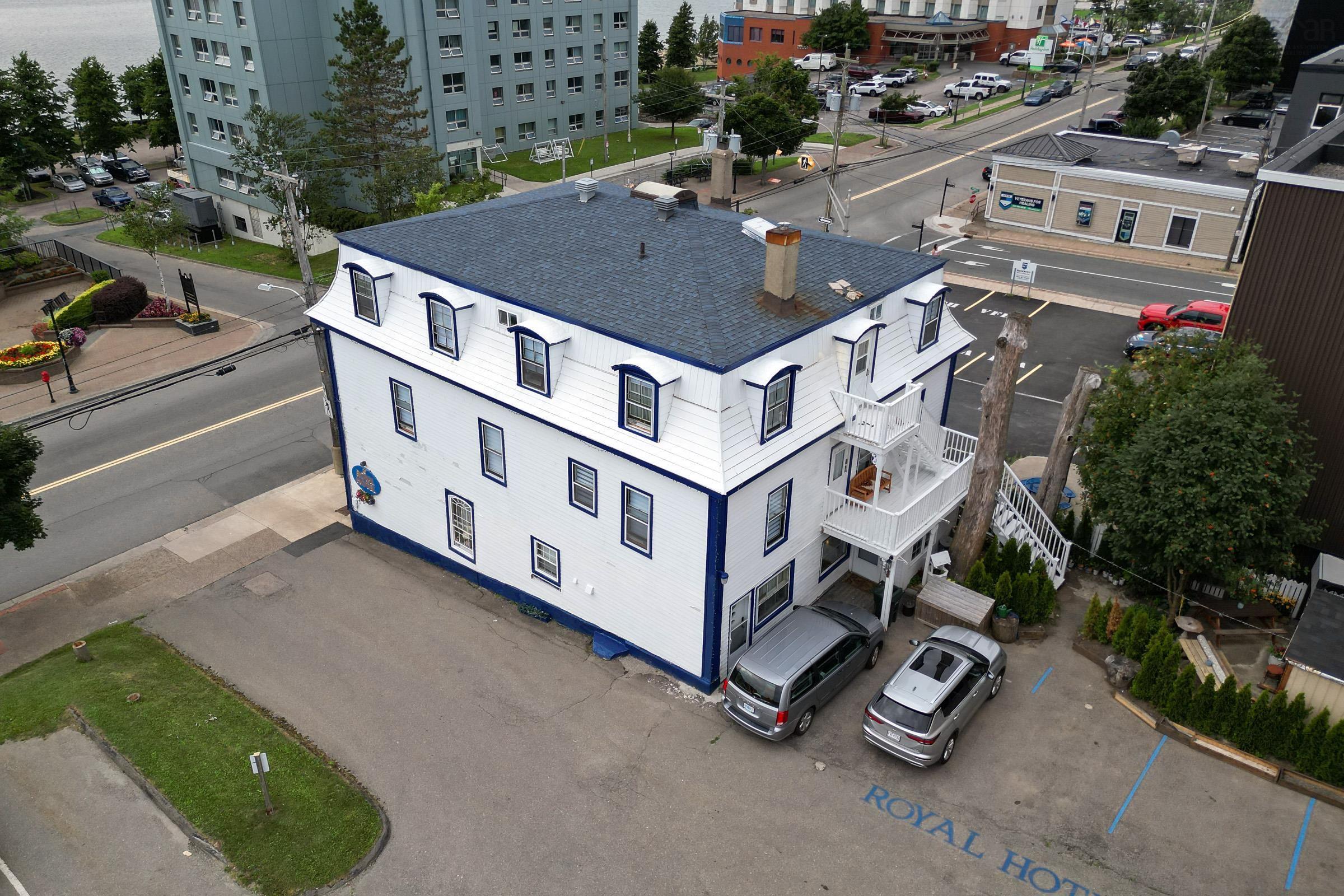 $825,000.00: 345 Esplanade Street, Sydney