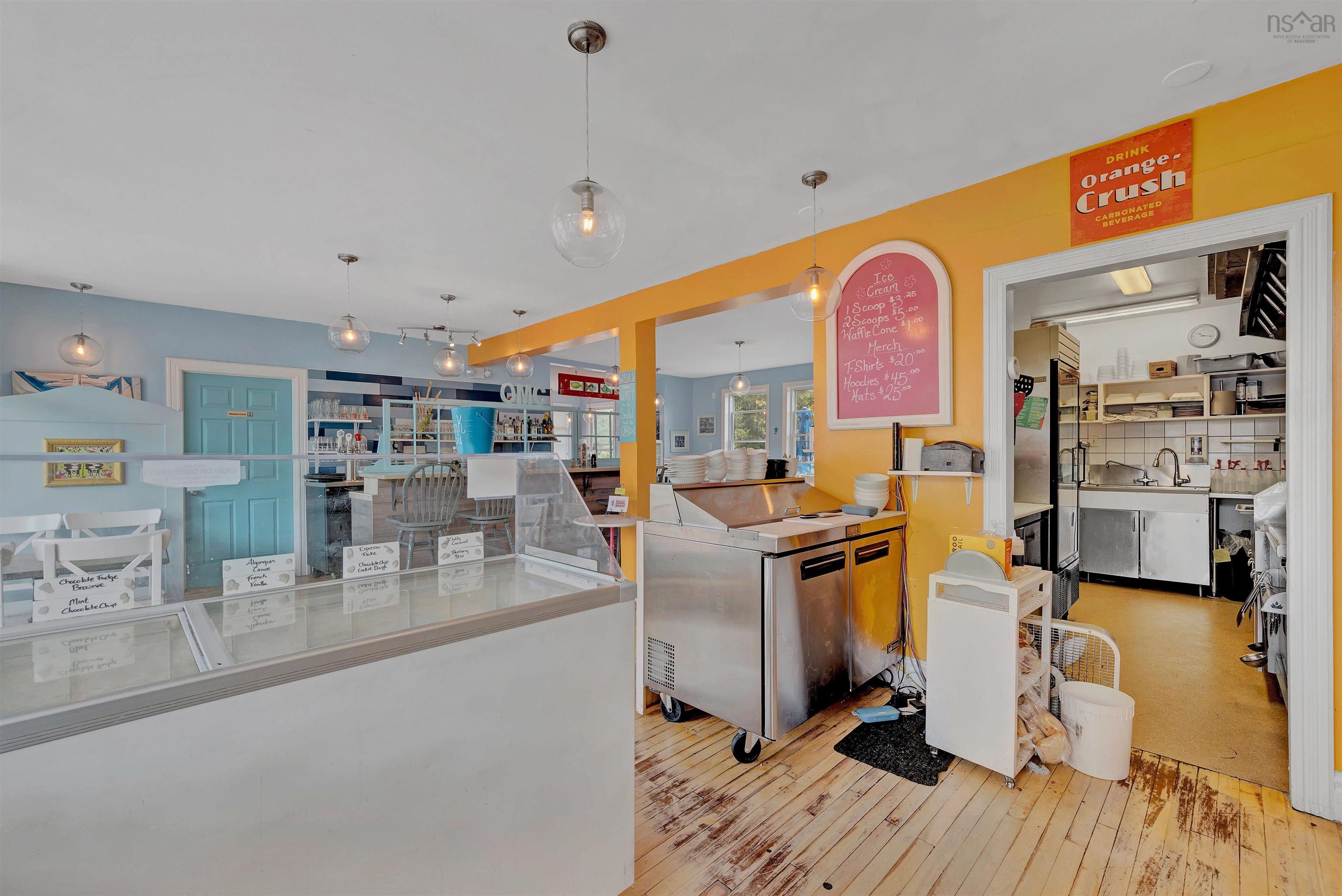 $1,299,000.00: 567 Main Street, Mahone Bay