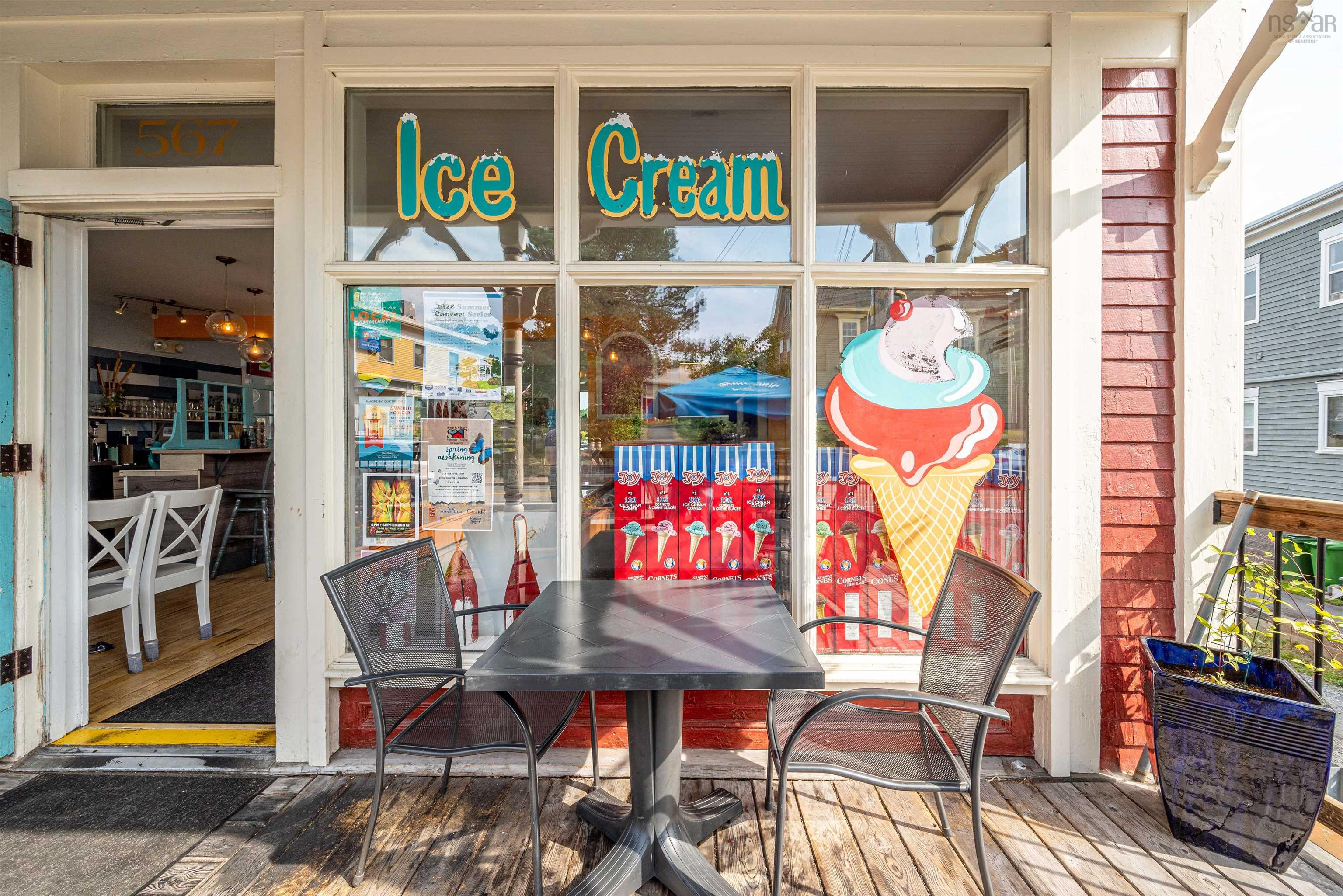 $1,299,000.00: 567 Main Street, Mahone Bay