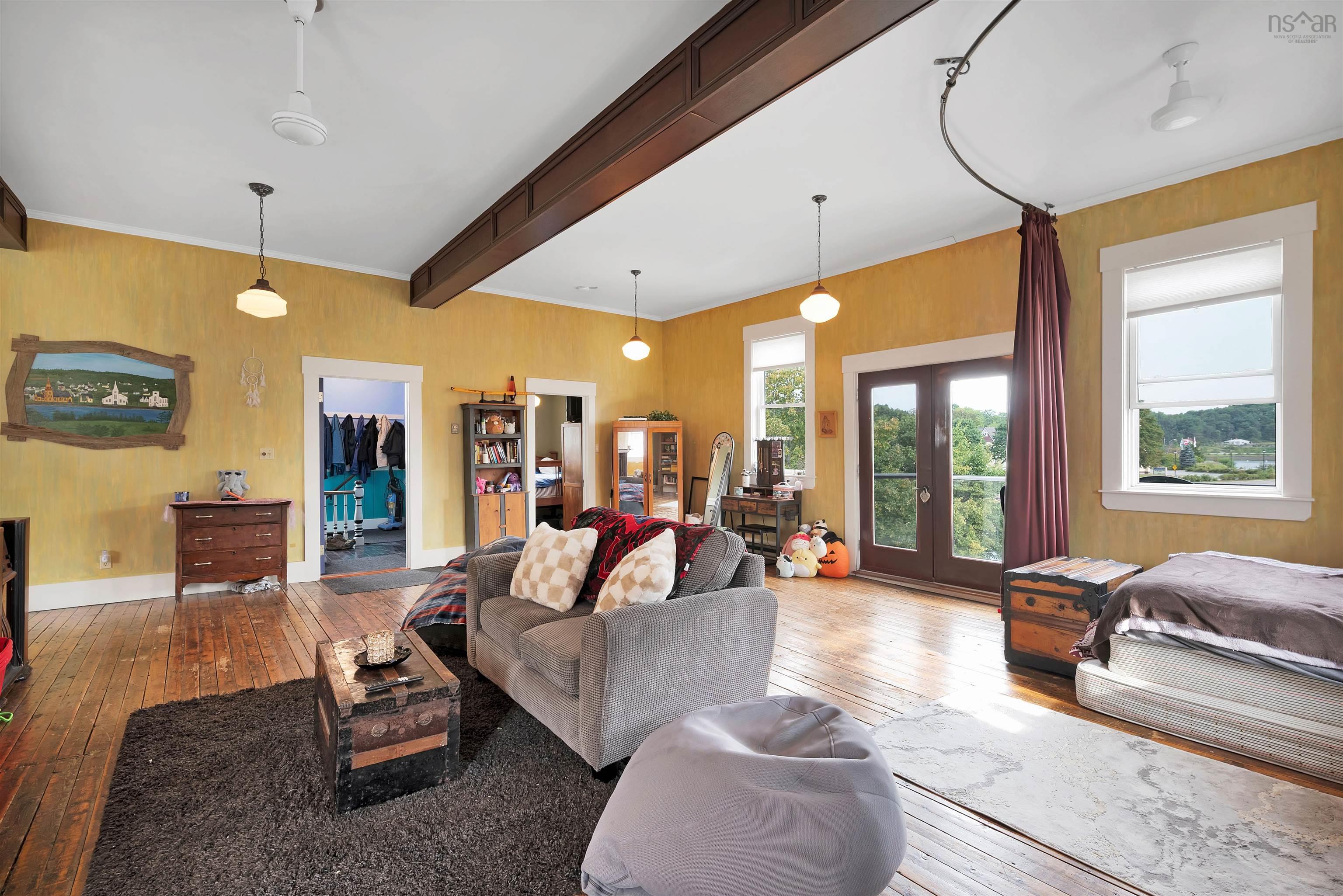 $1,299,000.00: 567 Main Street, Mahone Bay