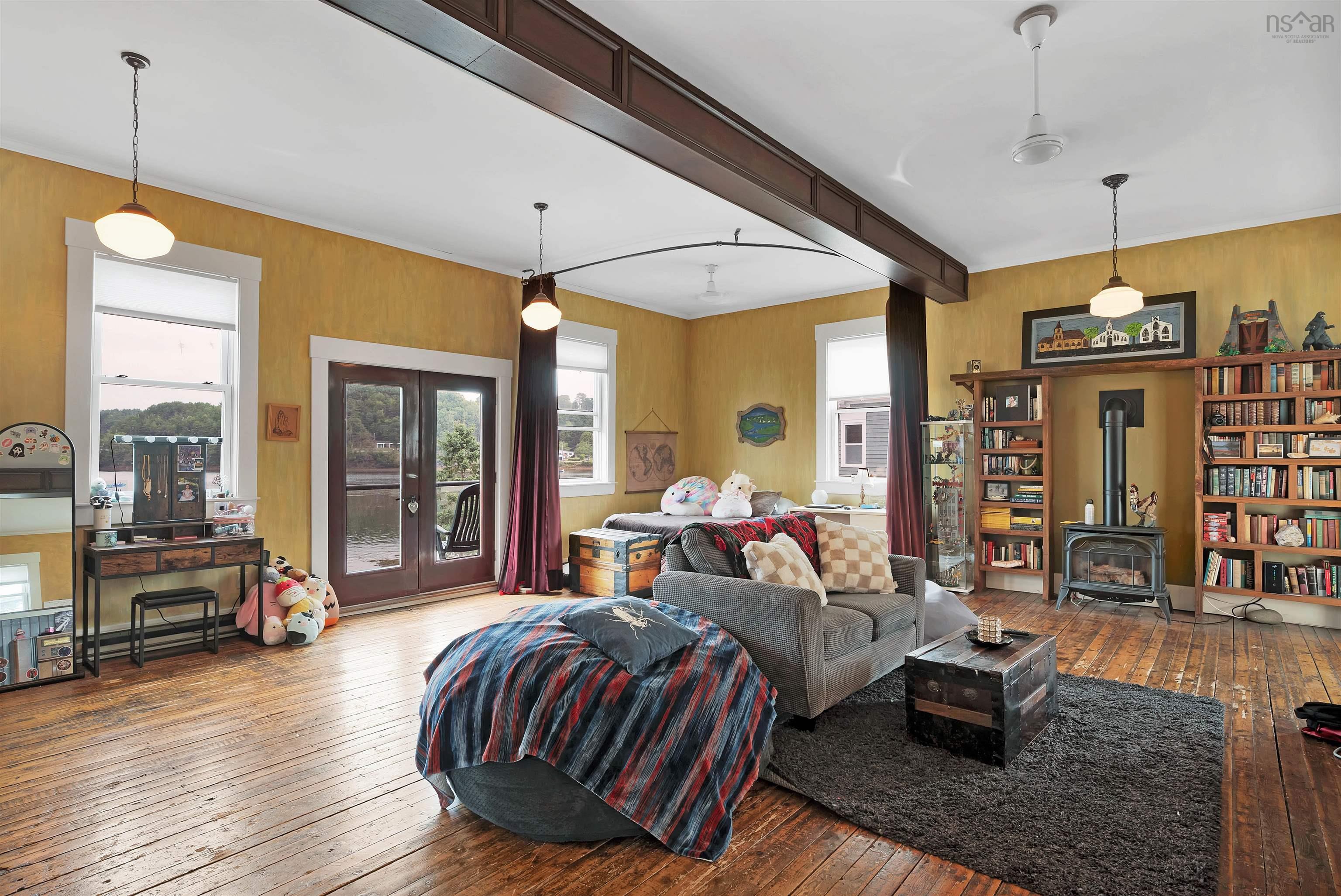 $1,299,000.00: 567 Main Street, Mahone Bay