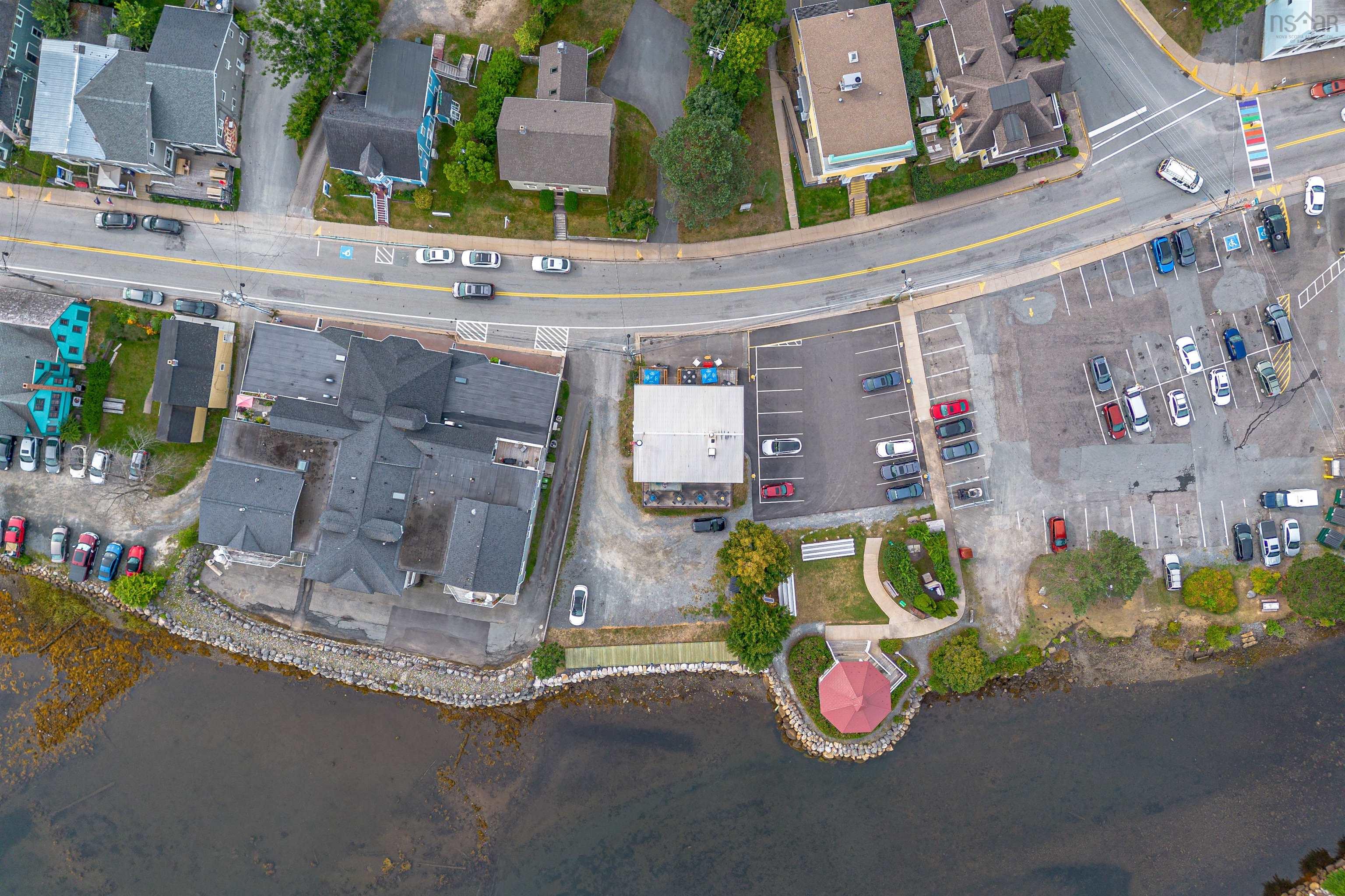 $1,299,000.00: 567 Main Street, Mahone Bay