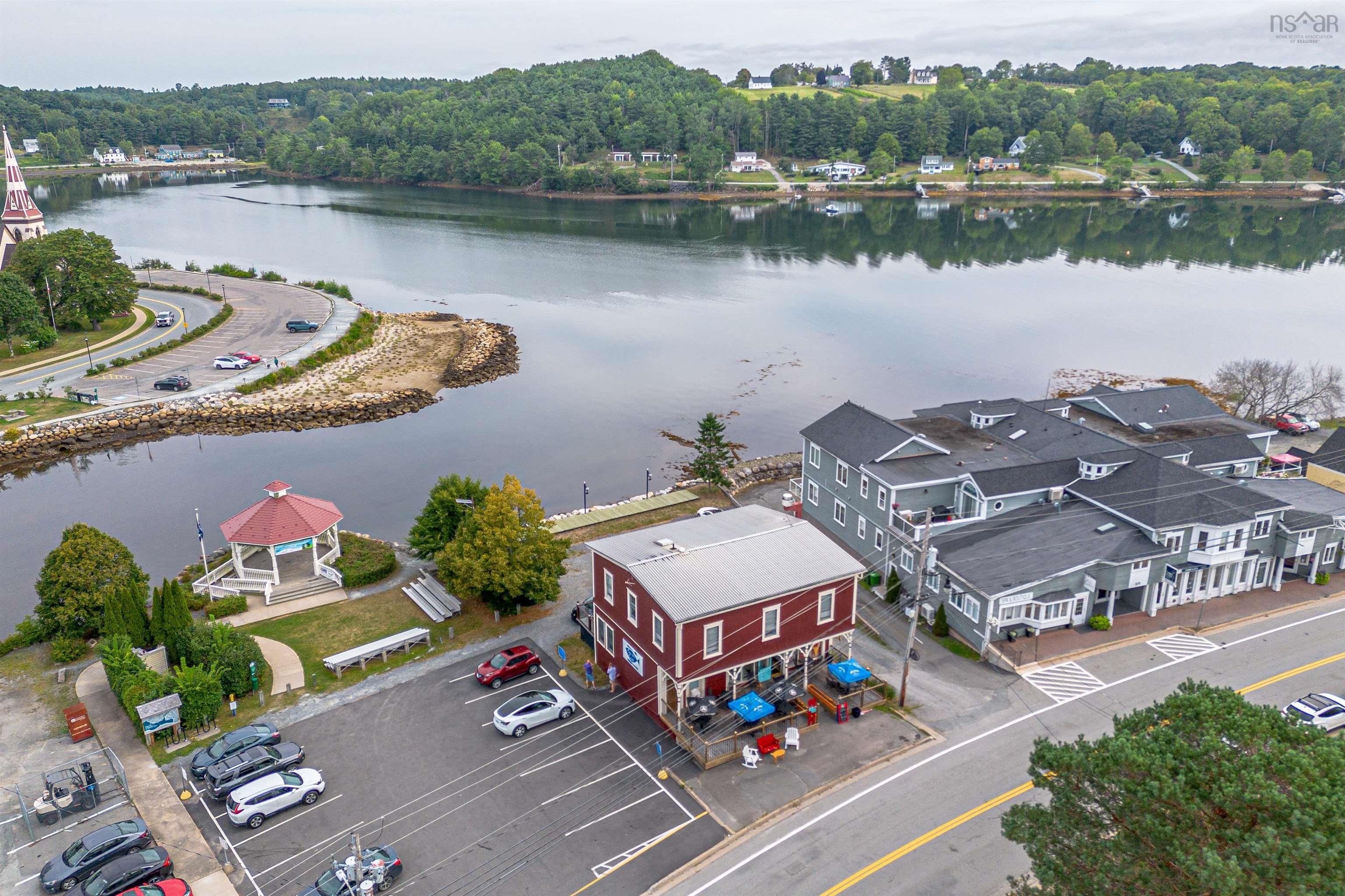 $1,299,000.00: 567 Main Street, Mahone Bay