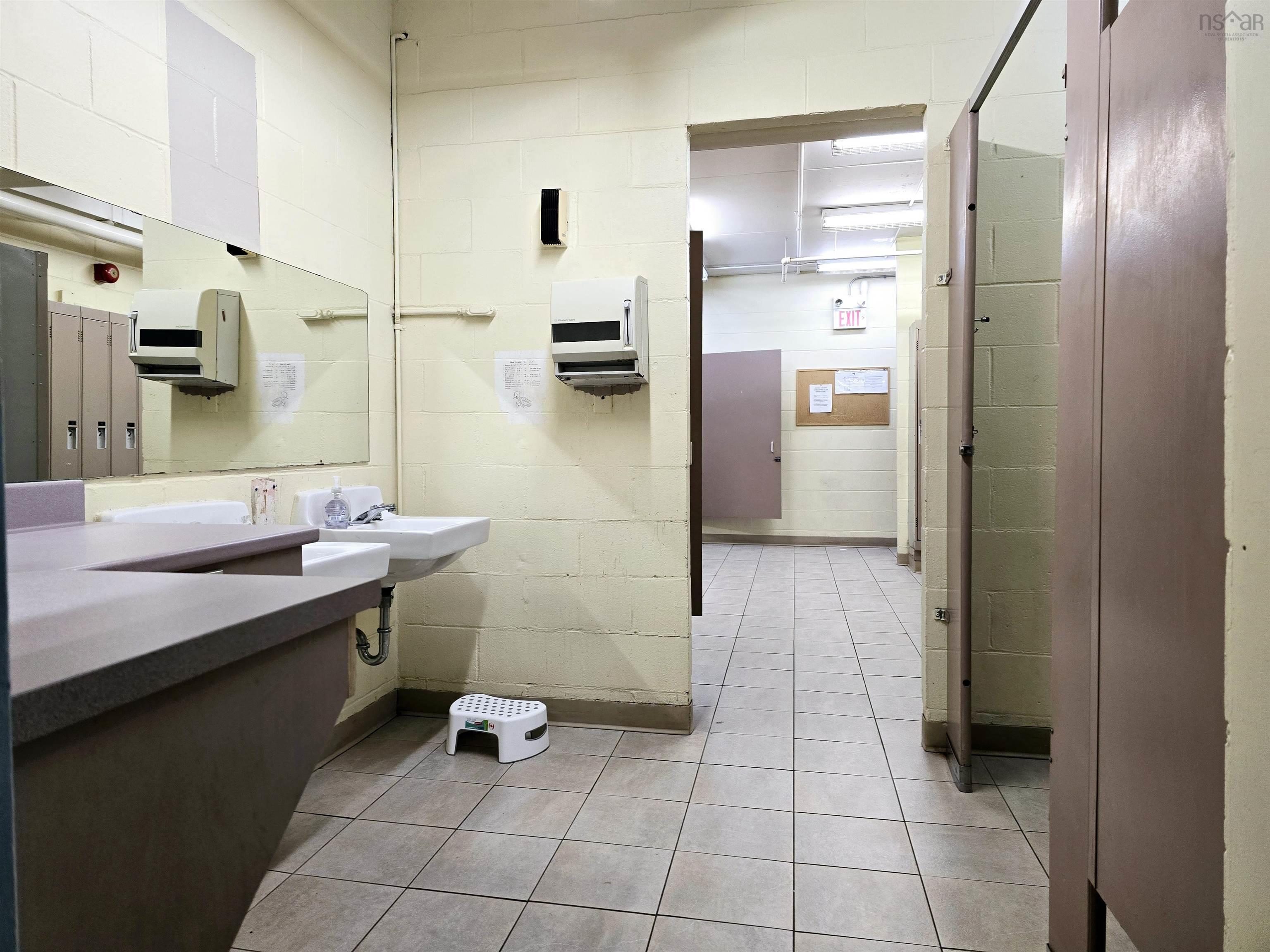 $720,000.00: 558 South Frederick Street, New Glasgow