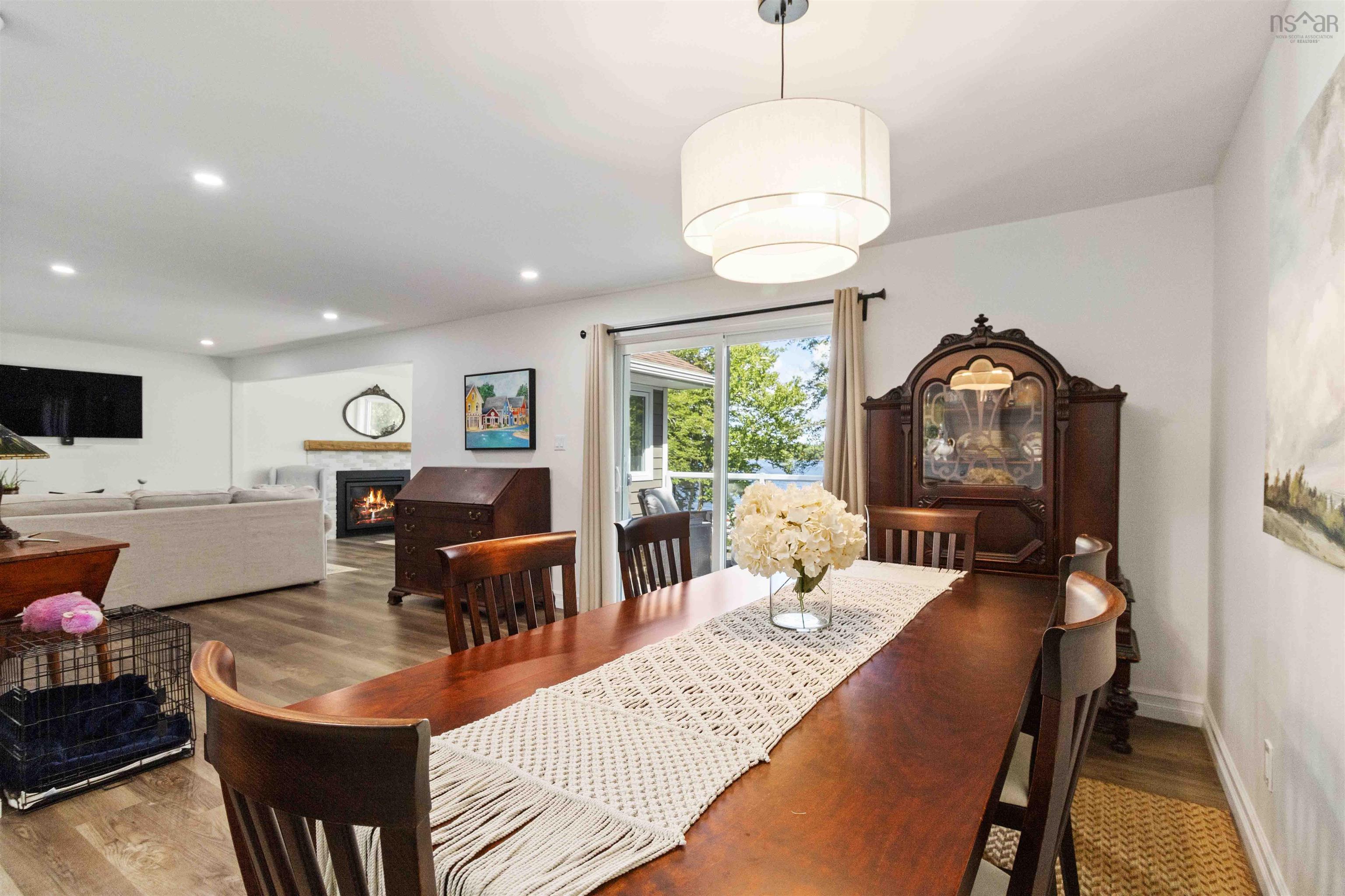 $799,000.00: 179 Piggott Lake Road, Lakelands