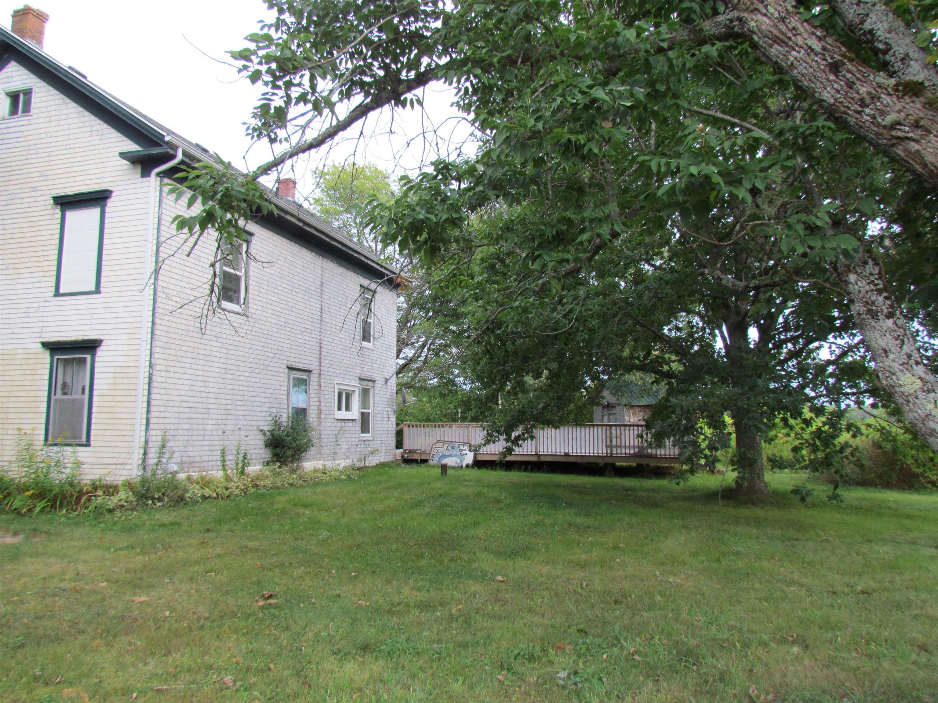 $180,000.00: 8894 Highway 215, Maitland