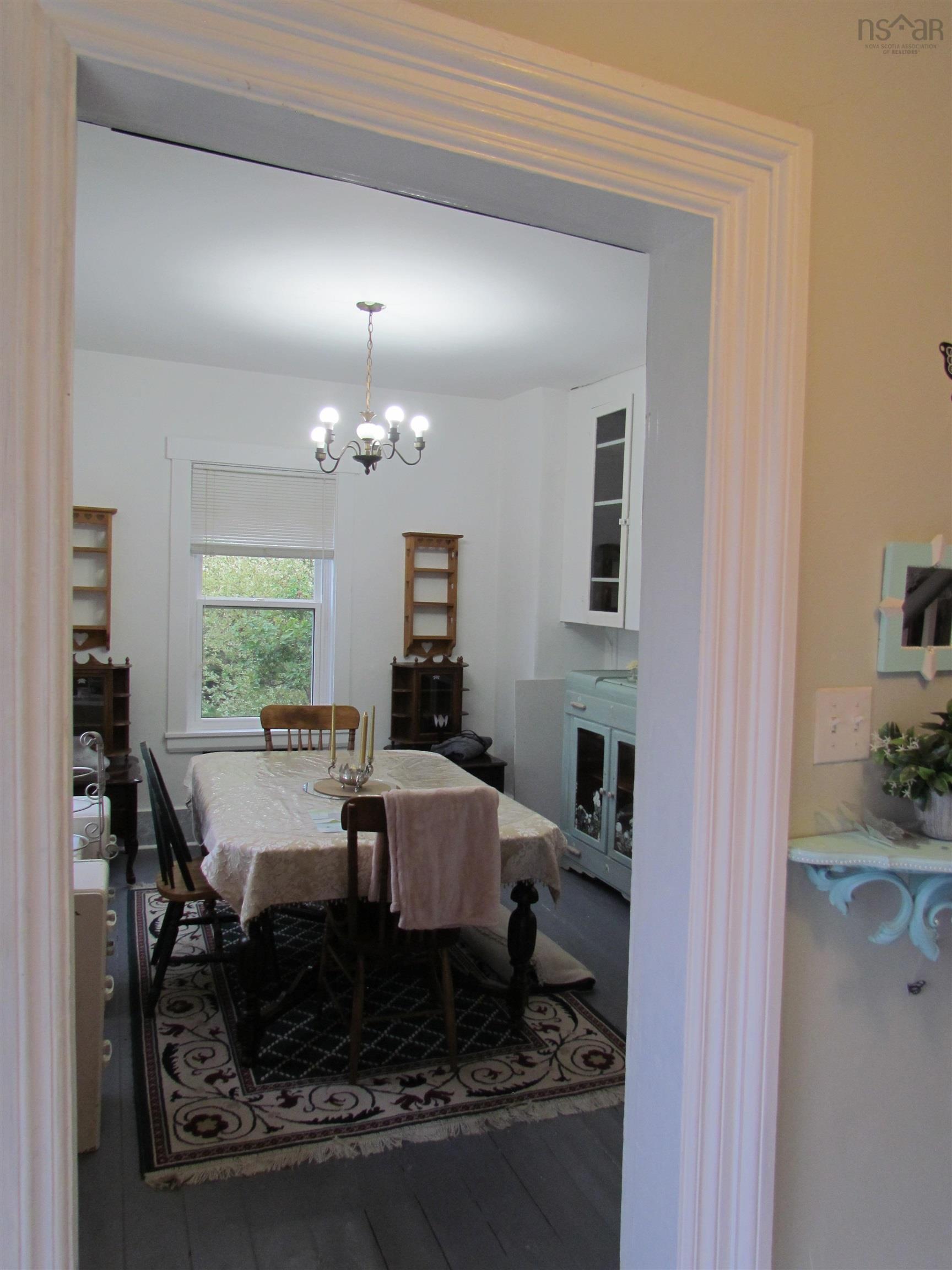 $180,000.00: 8894 Highway 215, Maitland