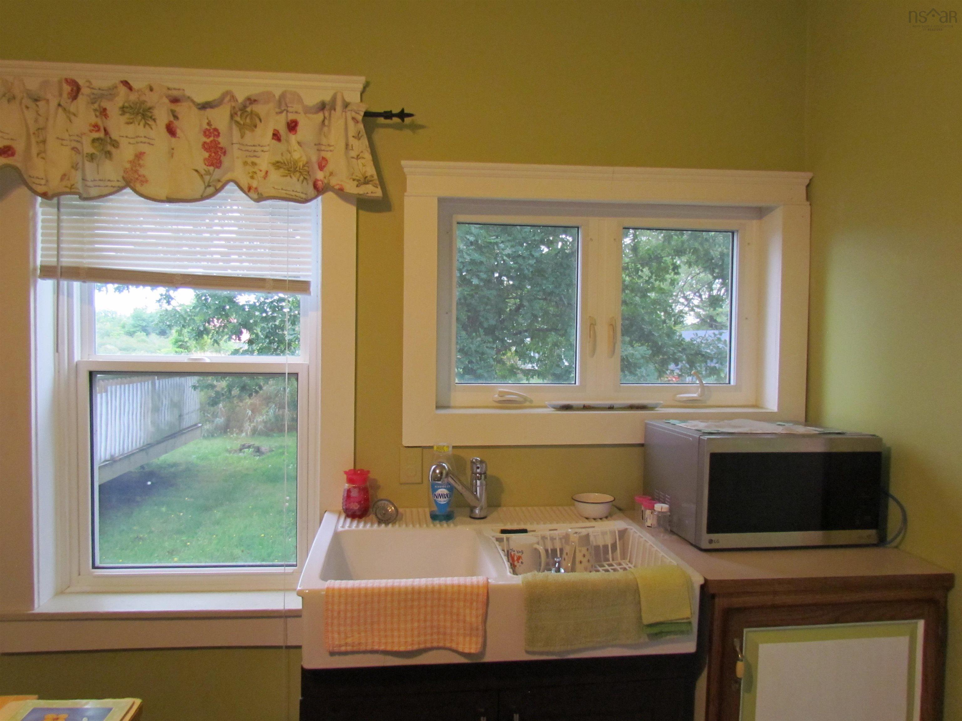 $180,000.00: 8894 Highway 215, Maitland