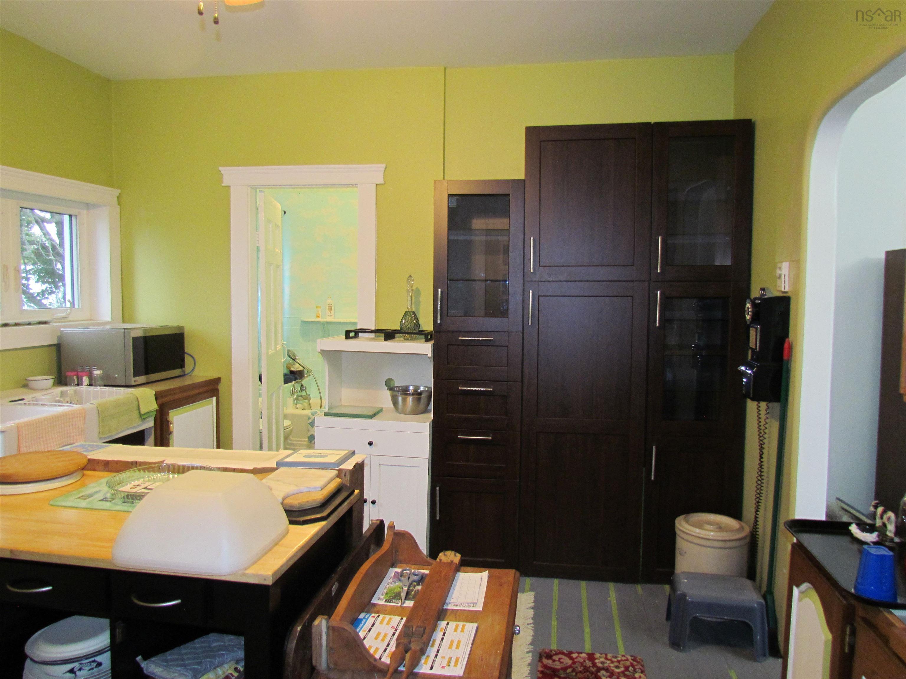 $180,000.00: 8894 Highway 215, Maitland