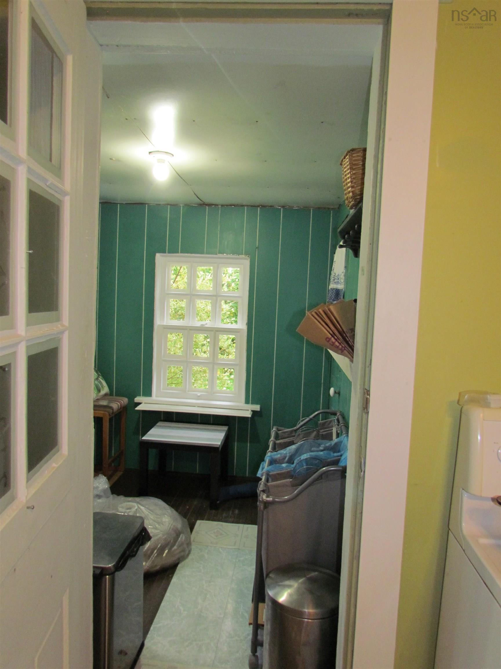 $180,000.00: 8894 Highway 215, Maitland