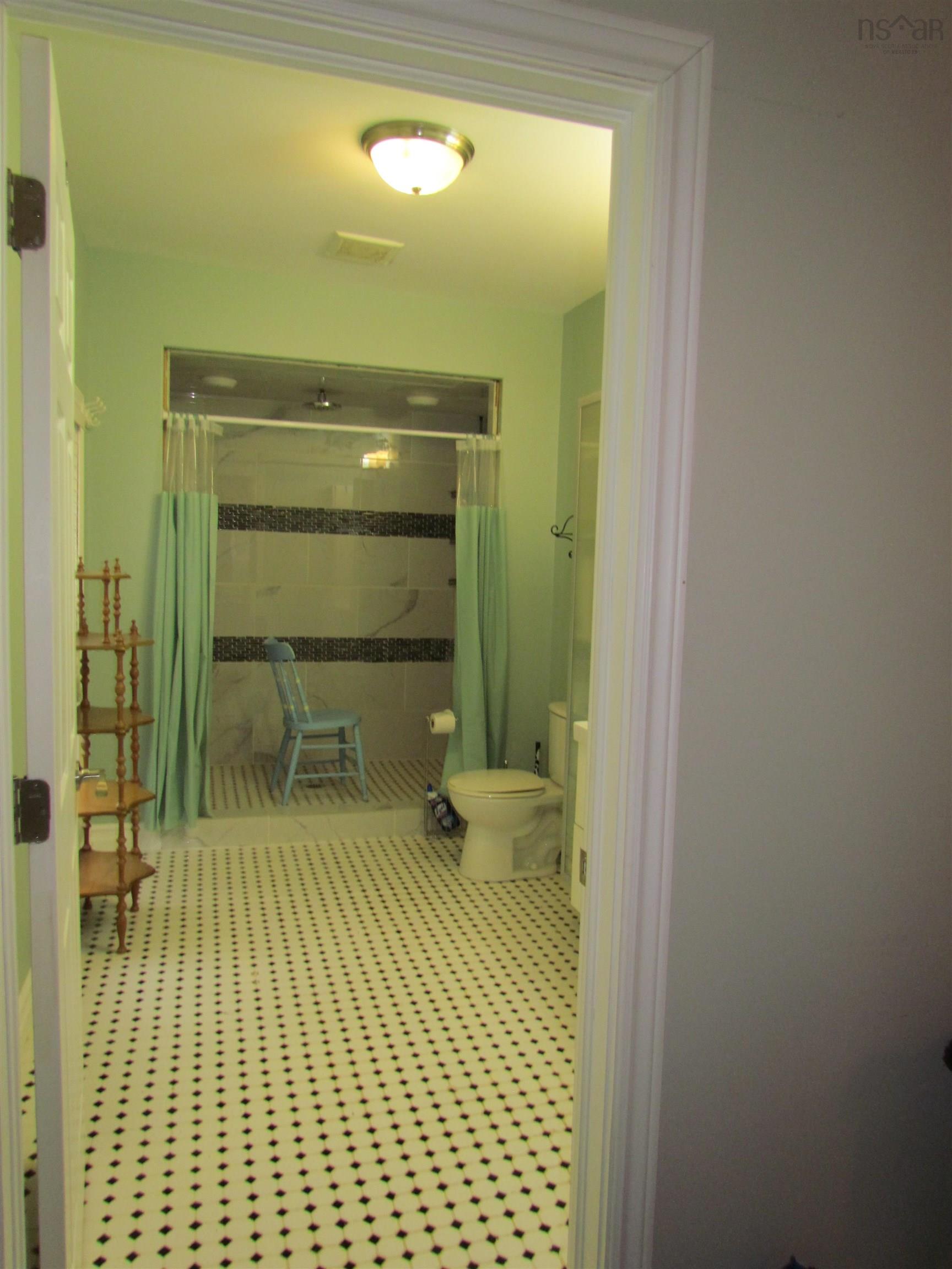 $180,000.00: 8894 Highway 215, Maitland