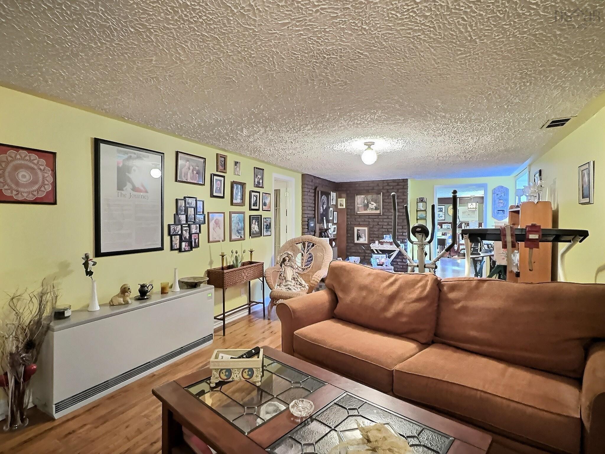 $489,000.00: 61 Franklin Drive, Truro