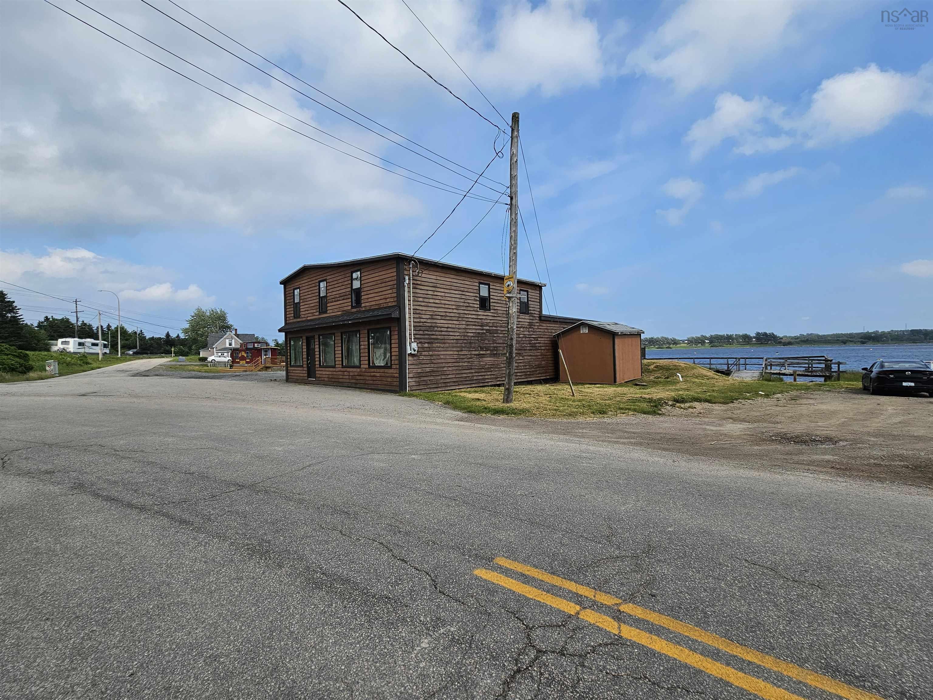 $540,000.00: 29 Hillside Boularderie Road, Groves Point