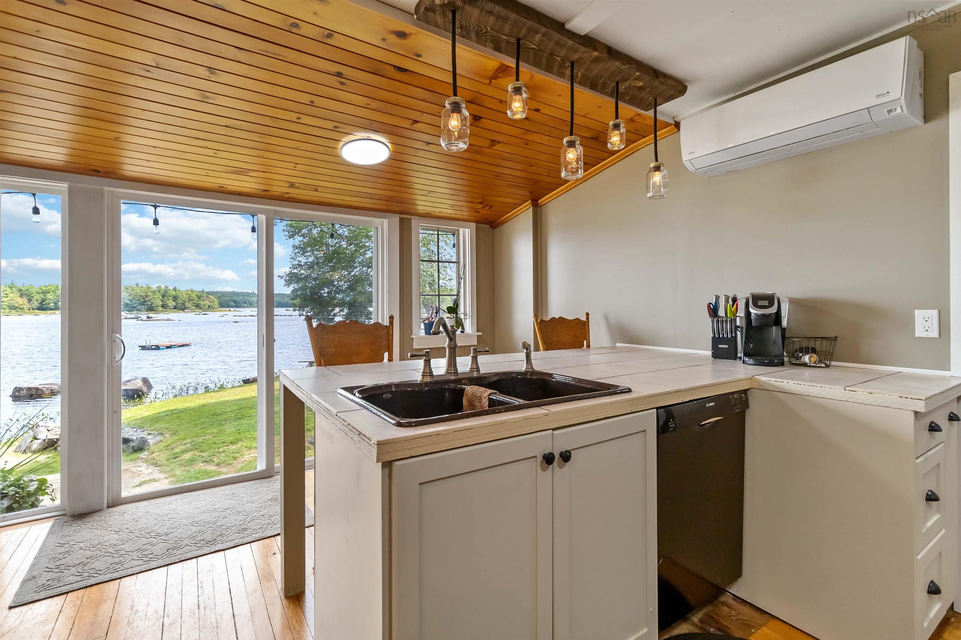 $597,000.00: 7602 Highway 8, South Brookfield