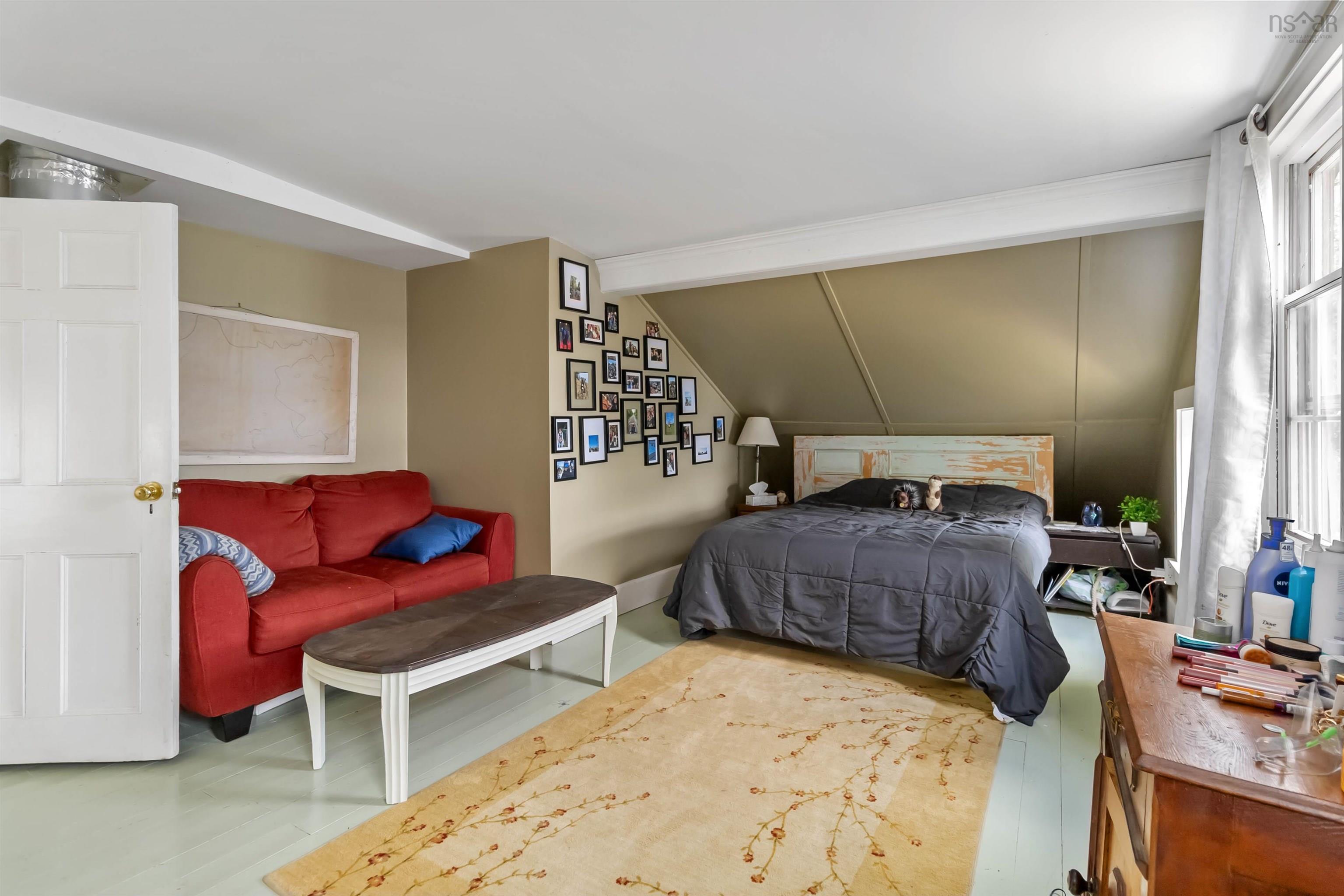 $597,000.00: 7602 Highway 8, South Brookfield