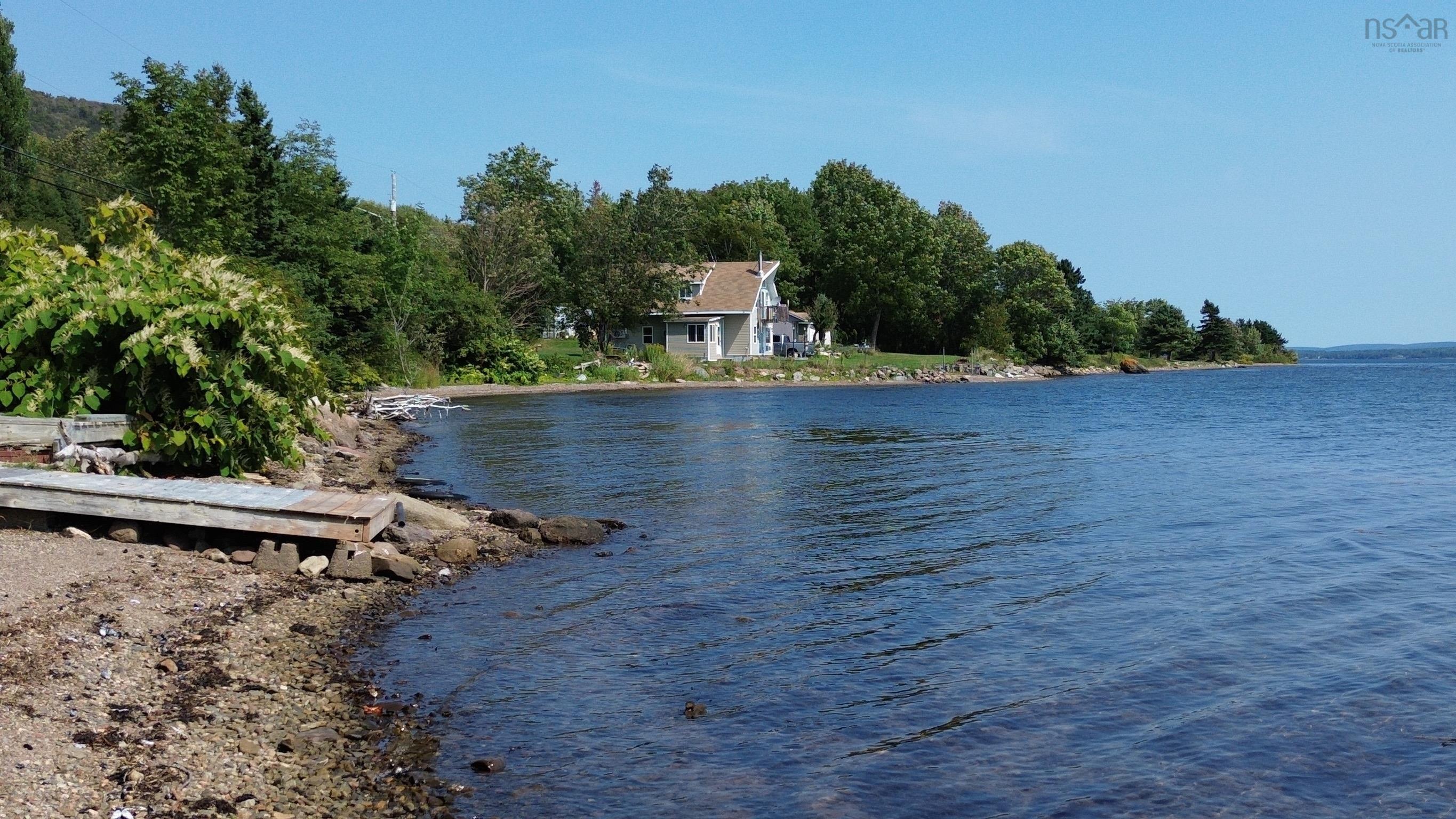 $398,000.00: 10335 Highway 105, Aberdeen