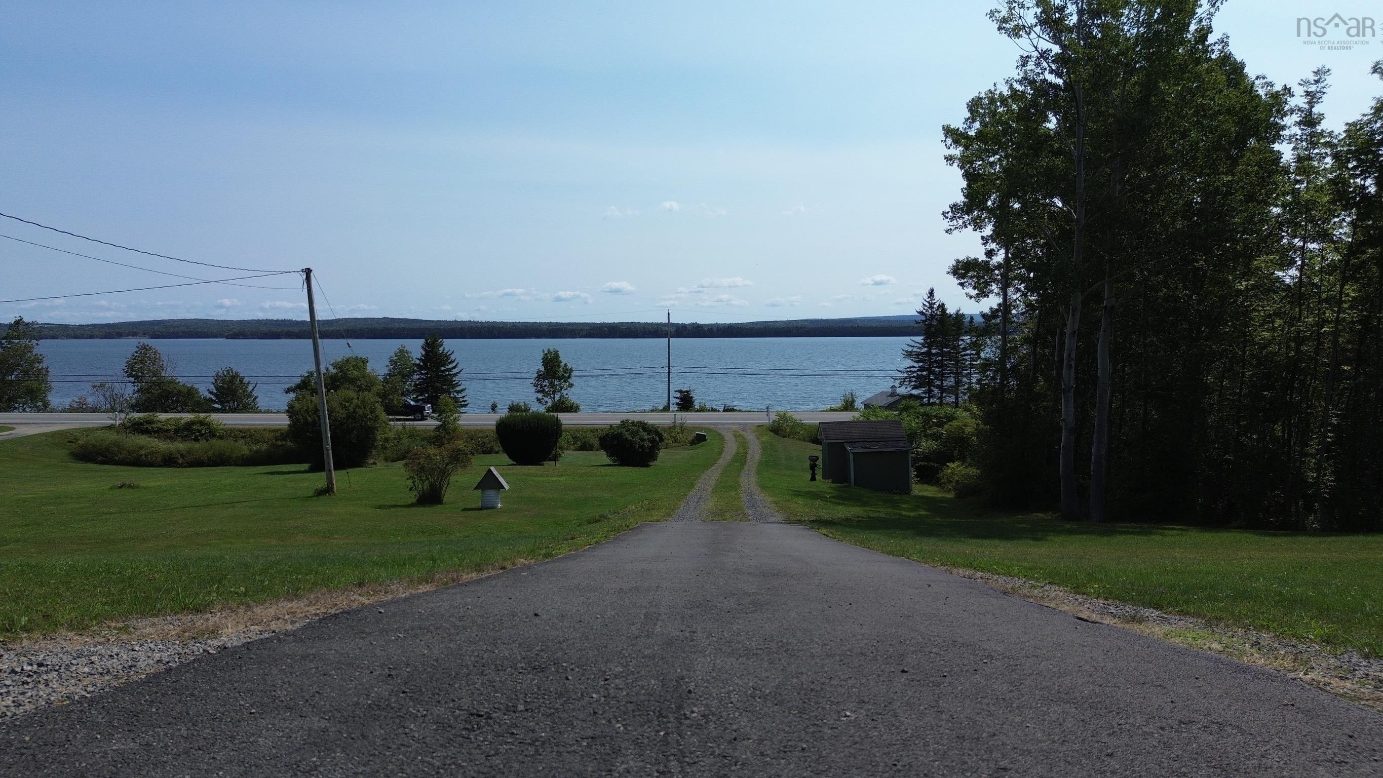 $398,000.00: 10335 Highway 105, Aberdeen