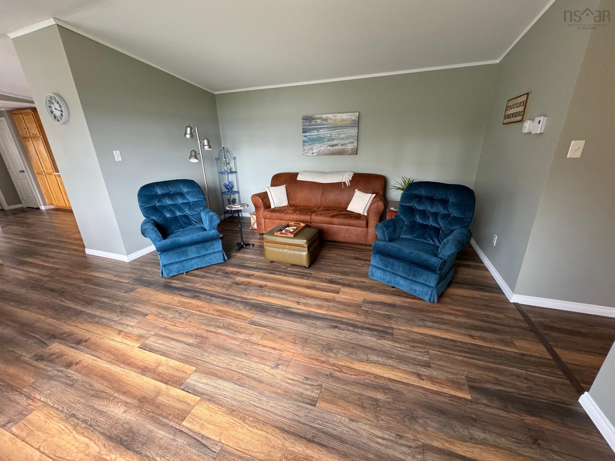$398,000.00: 10335 Highway 105, Aberdeen