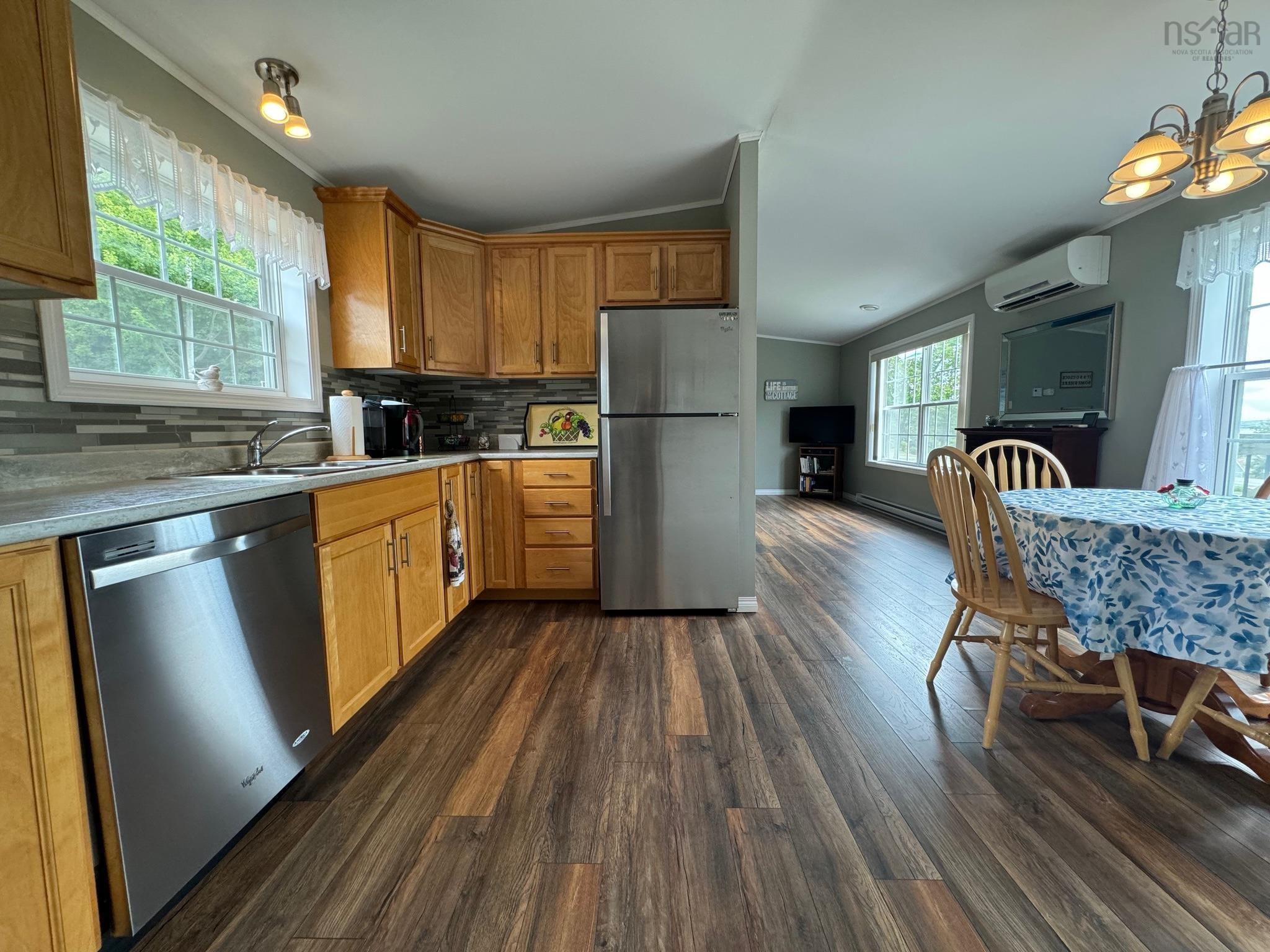 $398,000.00: 10335 Highway 105, Aberdeen