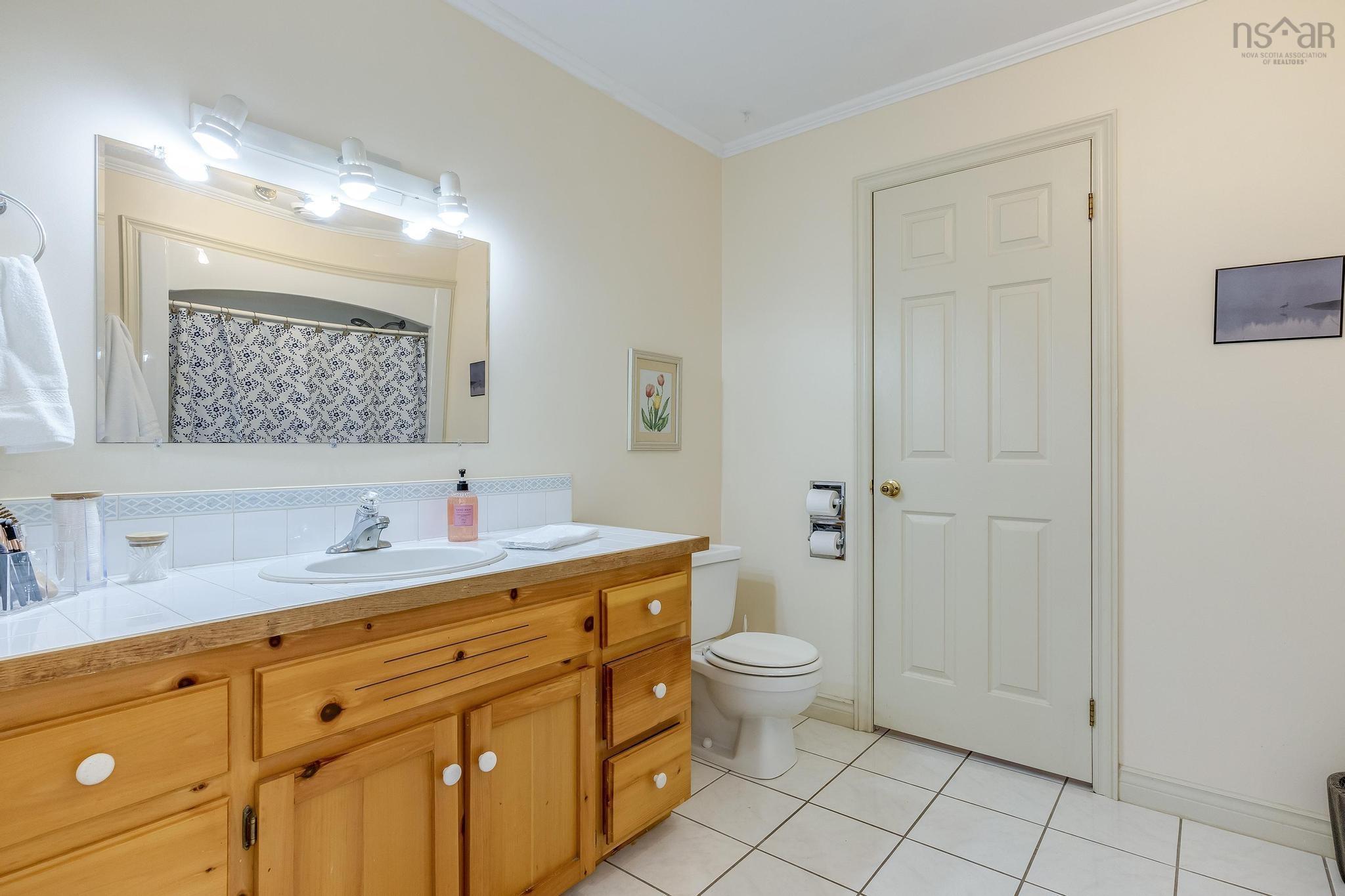 $899,900.00: 6146 St Margaret