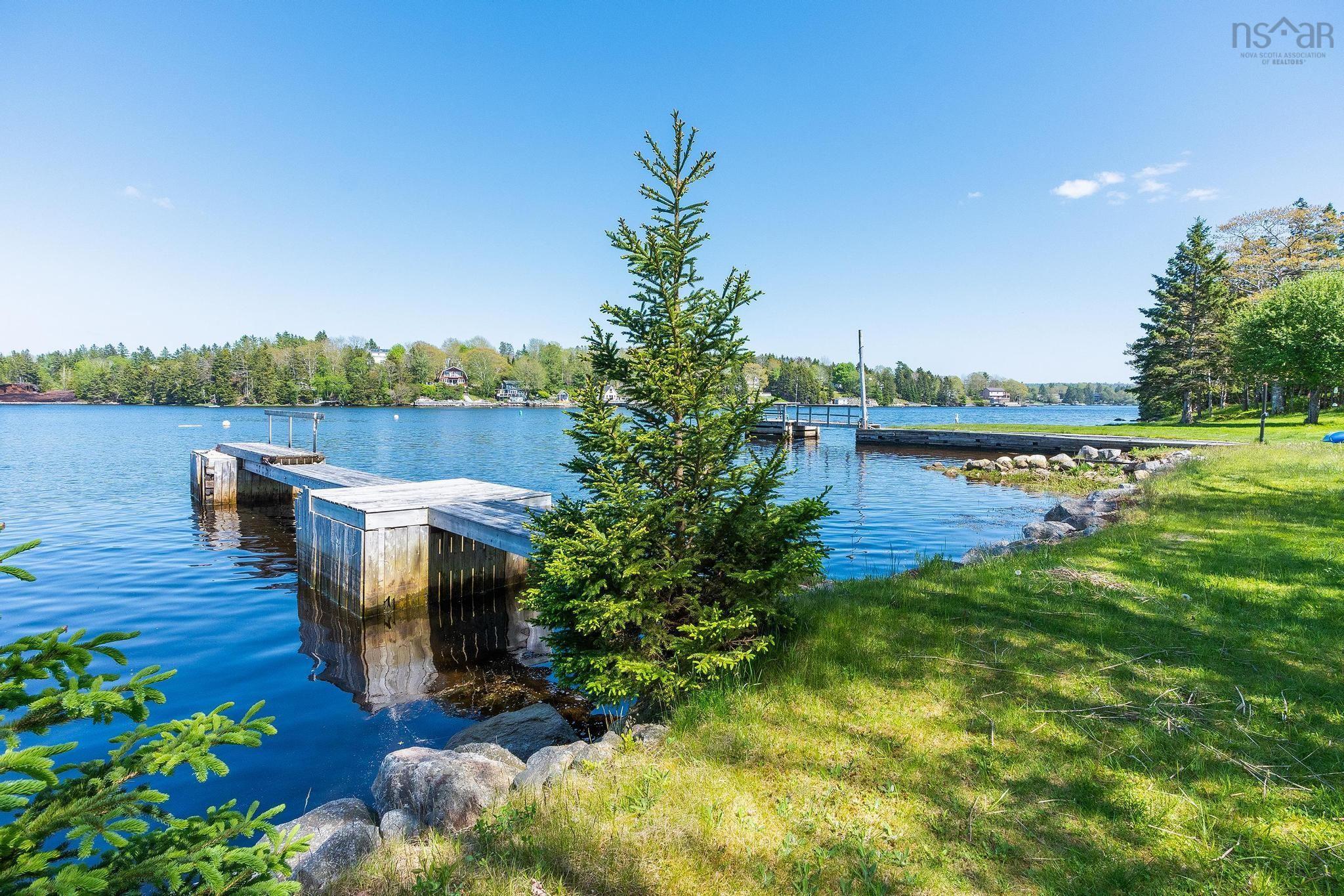 $899,900.00: 6146 St Margaret