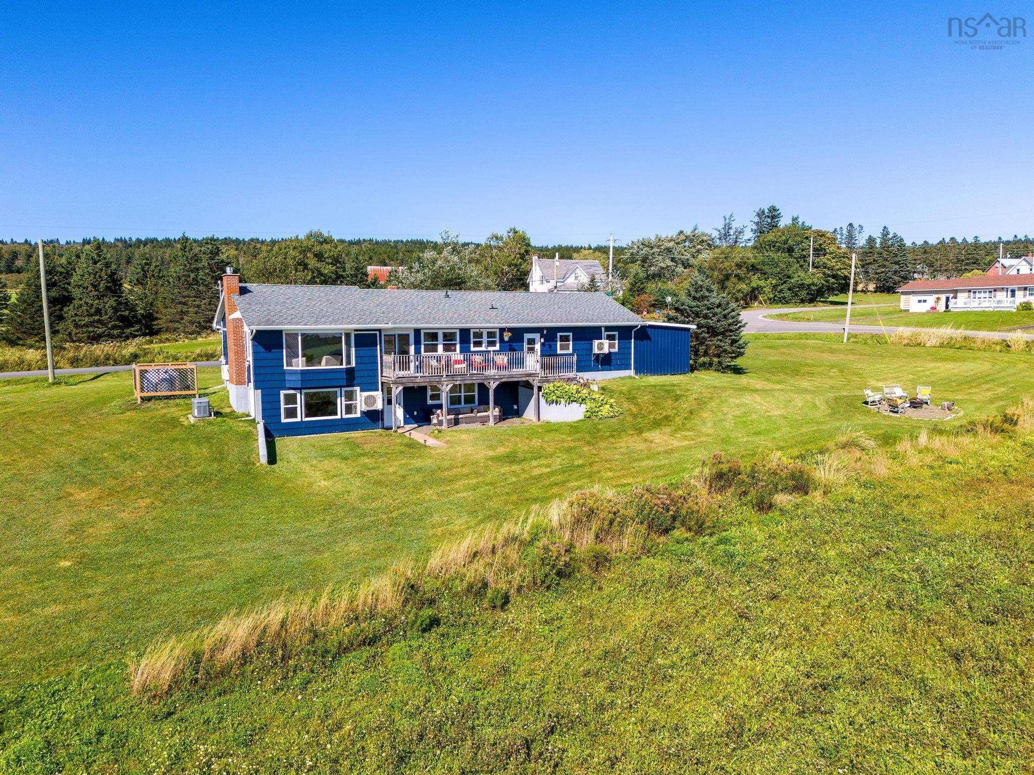 $525,000.00: 1506 Cape Split Road, Scots Bay