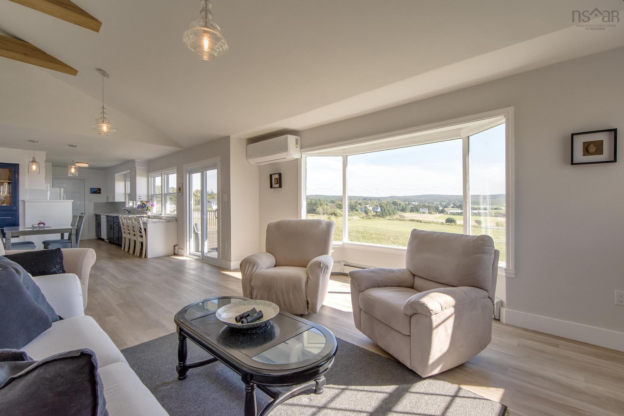 $525,000.00: 1506 Cape Split Road, Scots Bay