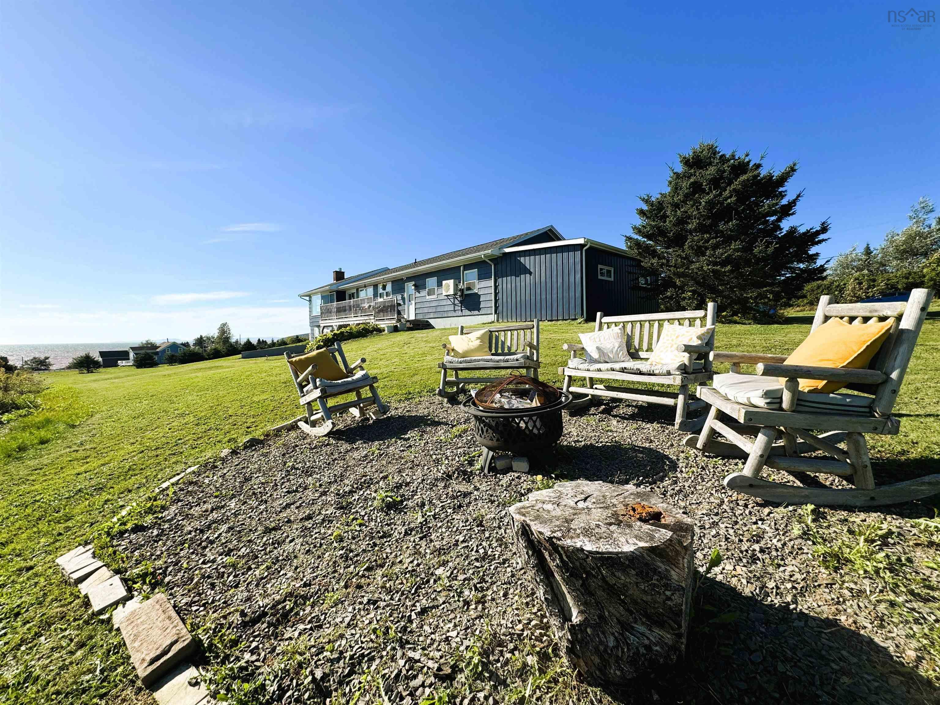 $525,000.00: 1506 Cape Split Road, Scots Bay
