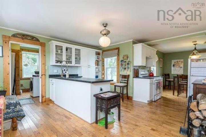 $359,900.00: 171 Round Bay Ferry Road, Round Bay