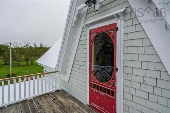 $359,900.00: 171 Round Bay Ferry Road, Round Bay